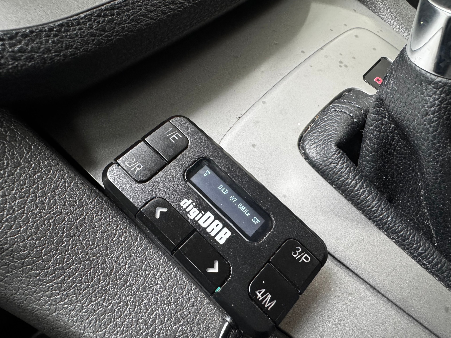 FORD Kuga 2.0 TDCi Carving 4WD PowerShift-image-10
