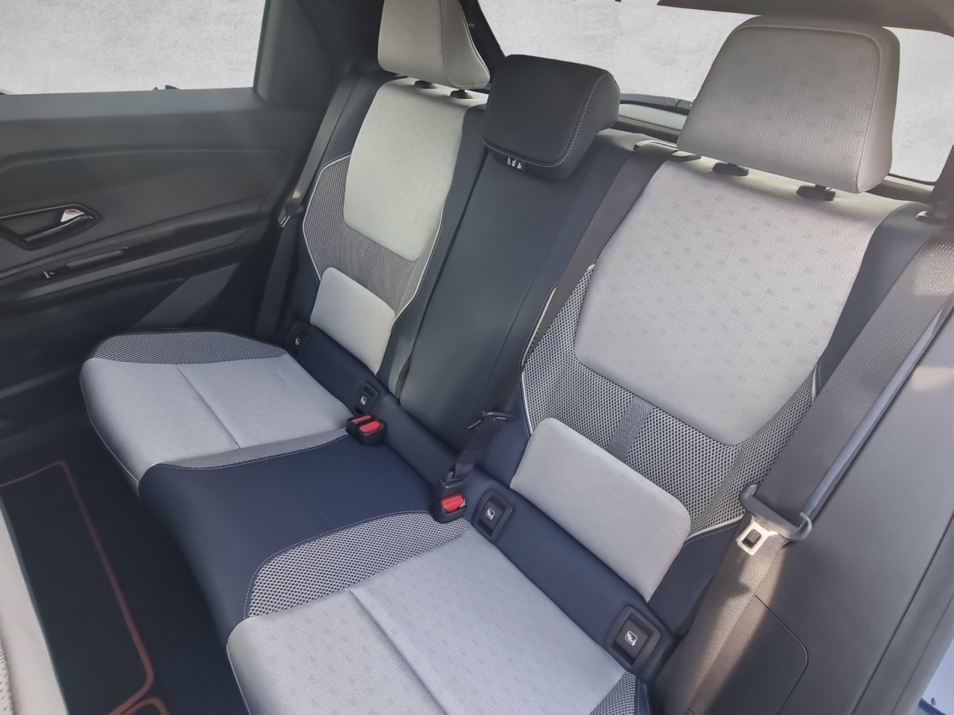 RENAULT R5 E-TECH ELECTRIC-image-9