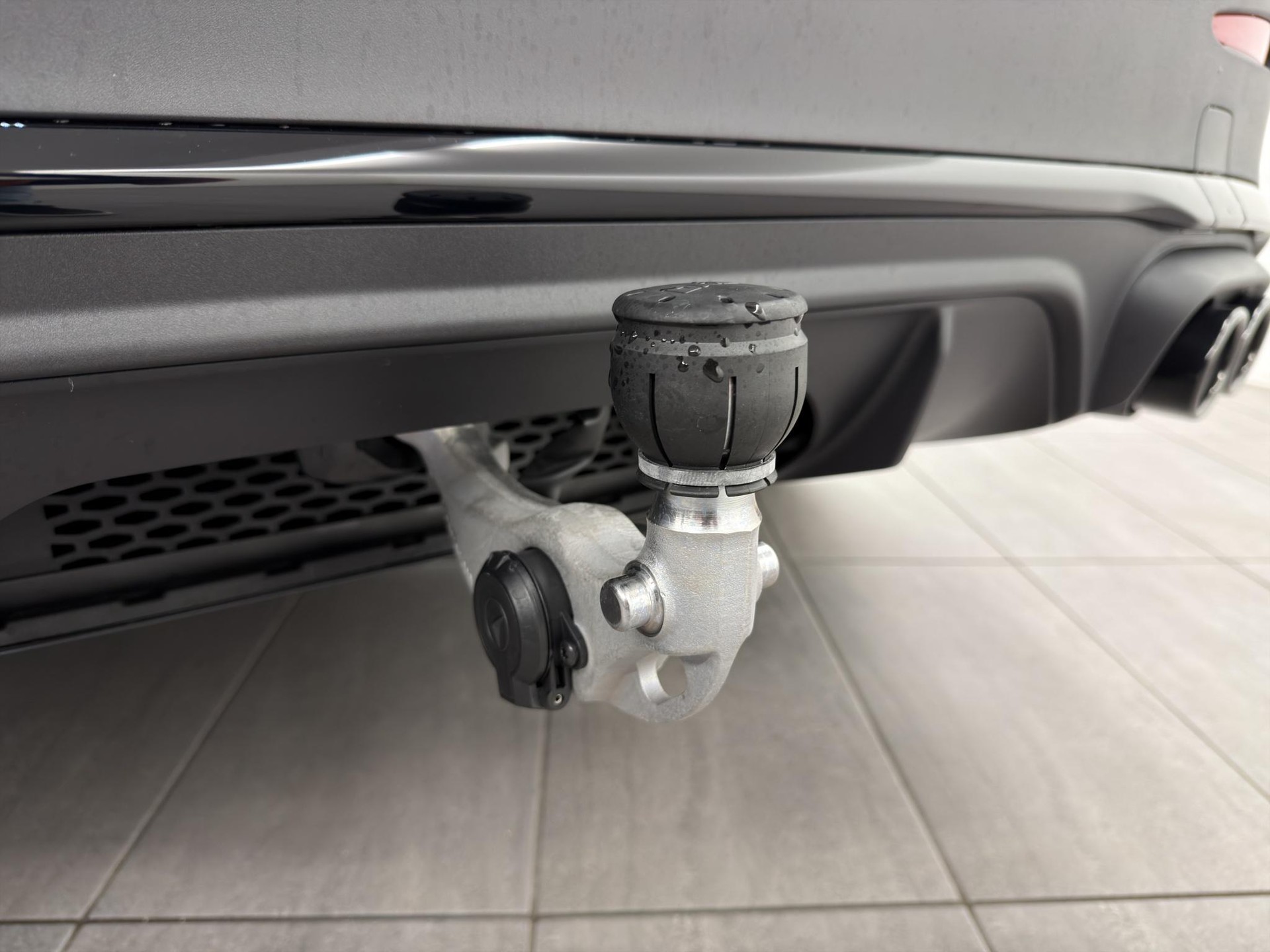 MERCEDES-BENZ GLC 43 AMG Executive Edition 4matic-image-11