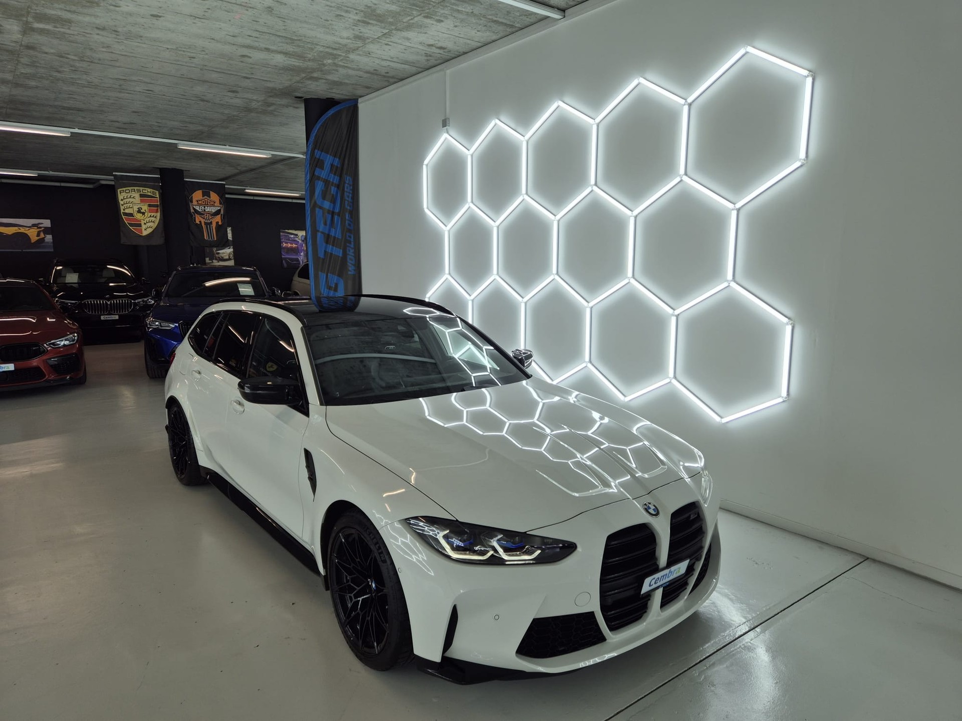 BMW M3 Touring xDrive Competition M-image-6