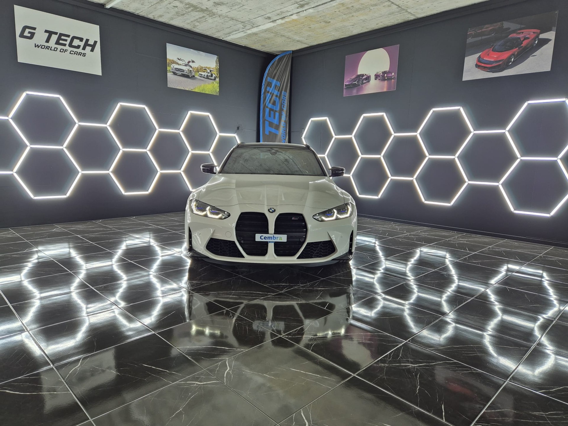BMW M3 Touring xDrive Competition M-image-6