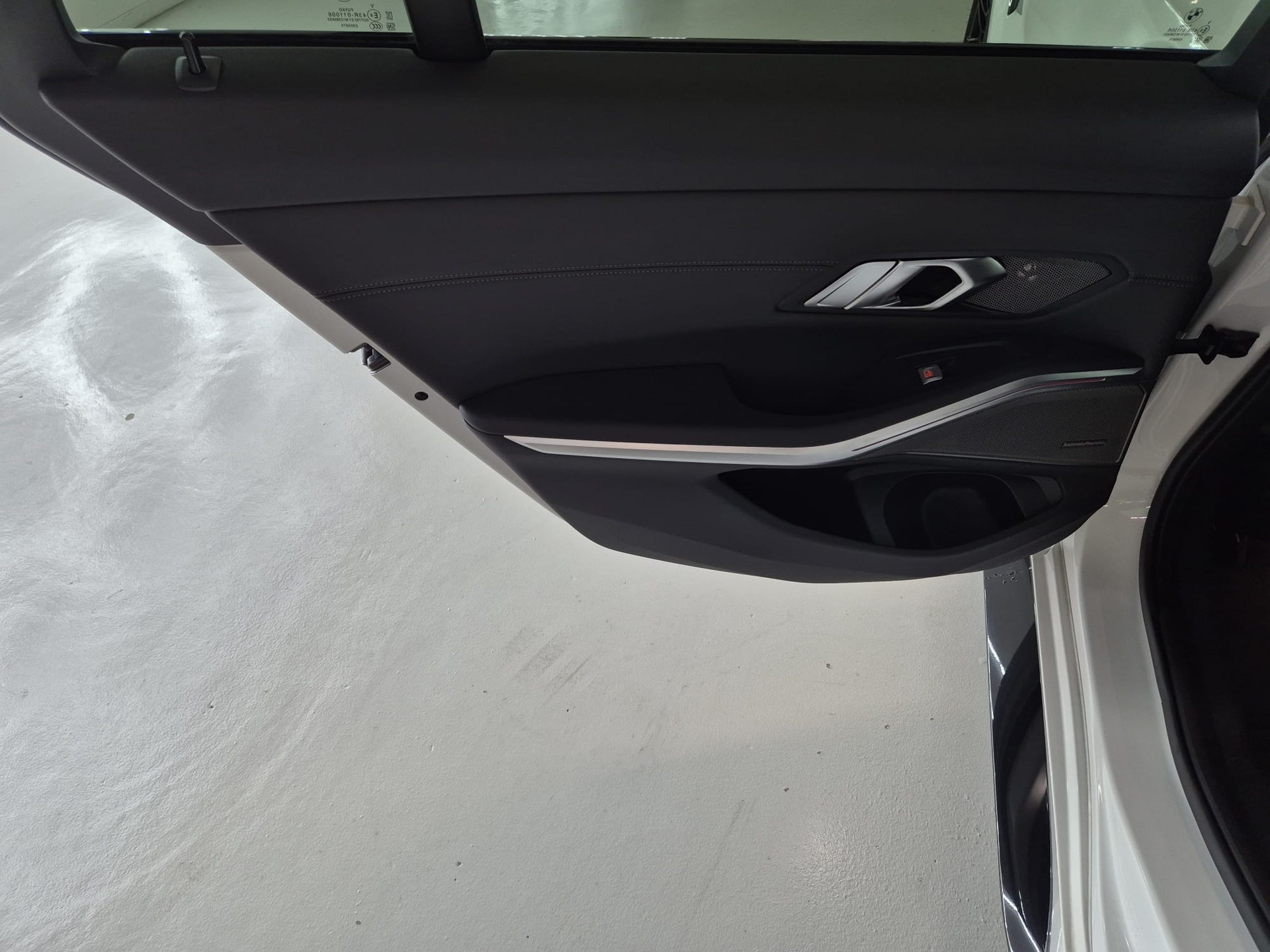 BMW M3 Touring xDrive Competition M-image-17