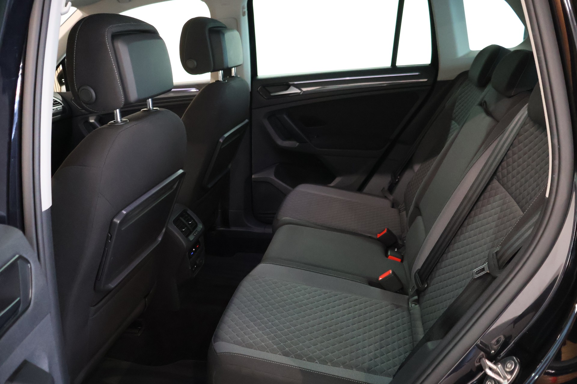 VW Tiguan 1.4TSI Comfortline 4Motion DSG-image-11