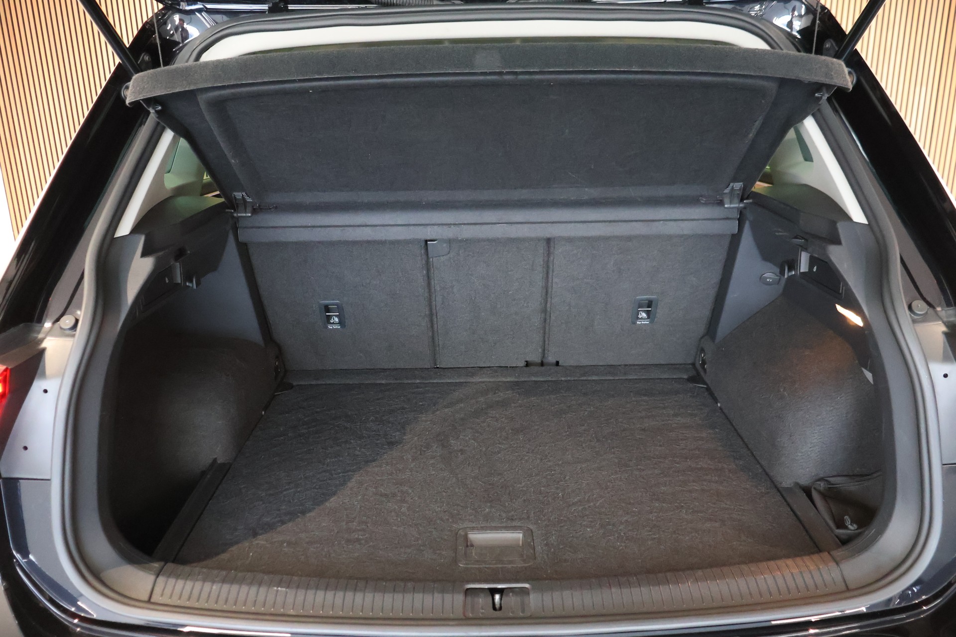 VW Tiguan 1.4TSI Comfortline 4Motion DSG-image-12