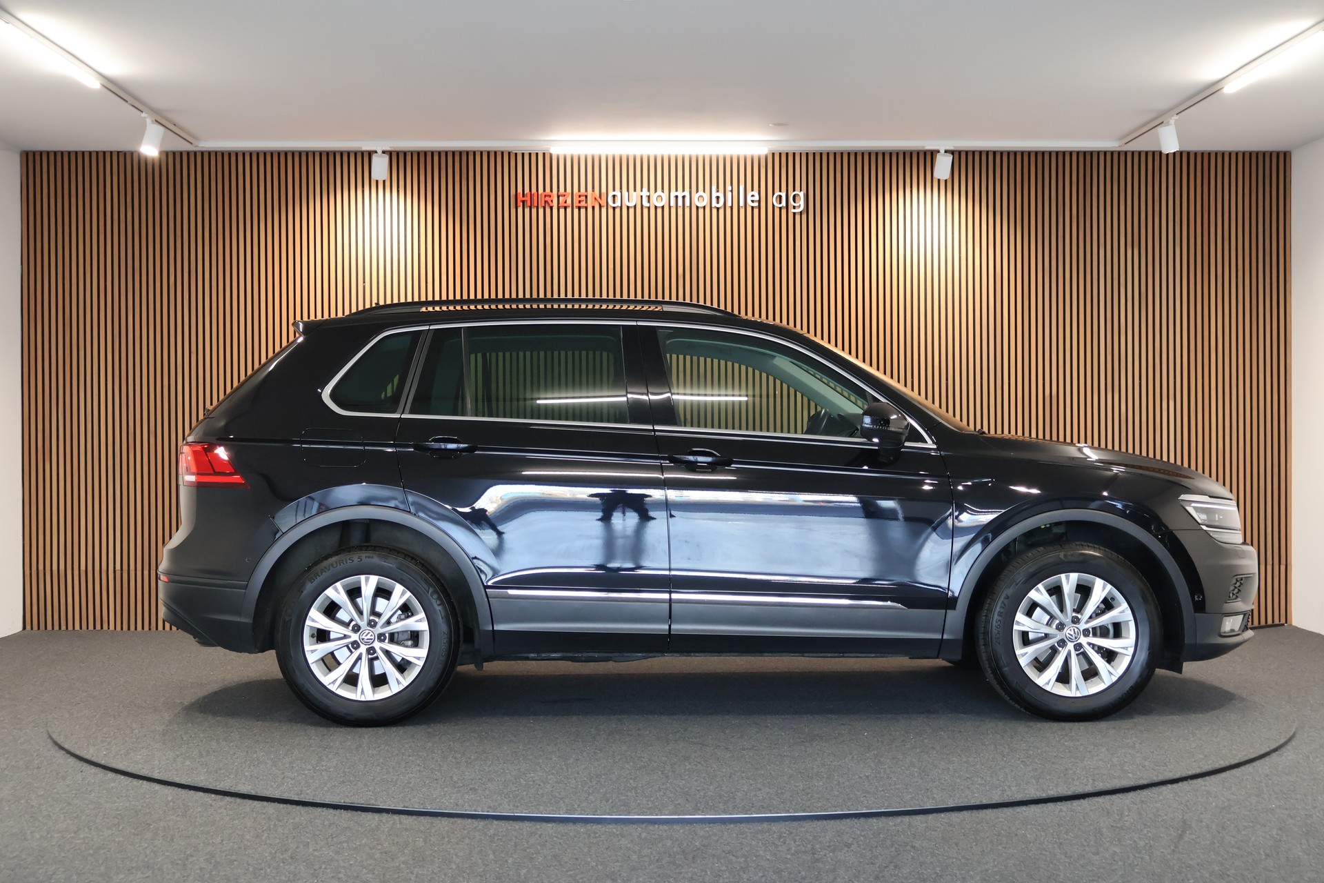 VW Tiguan 1.4TSI Comfortline 4Motion DSG-image-5