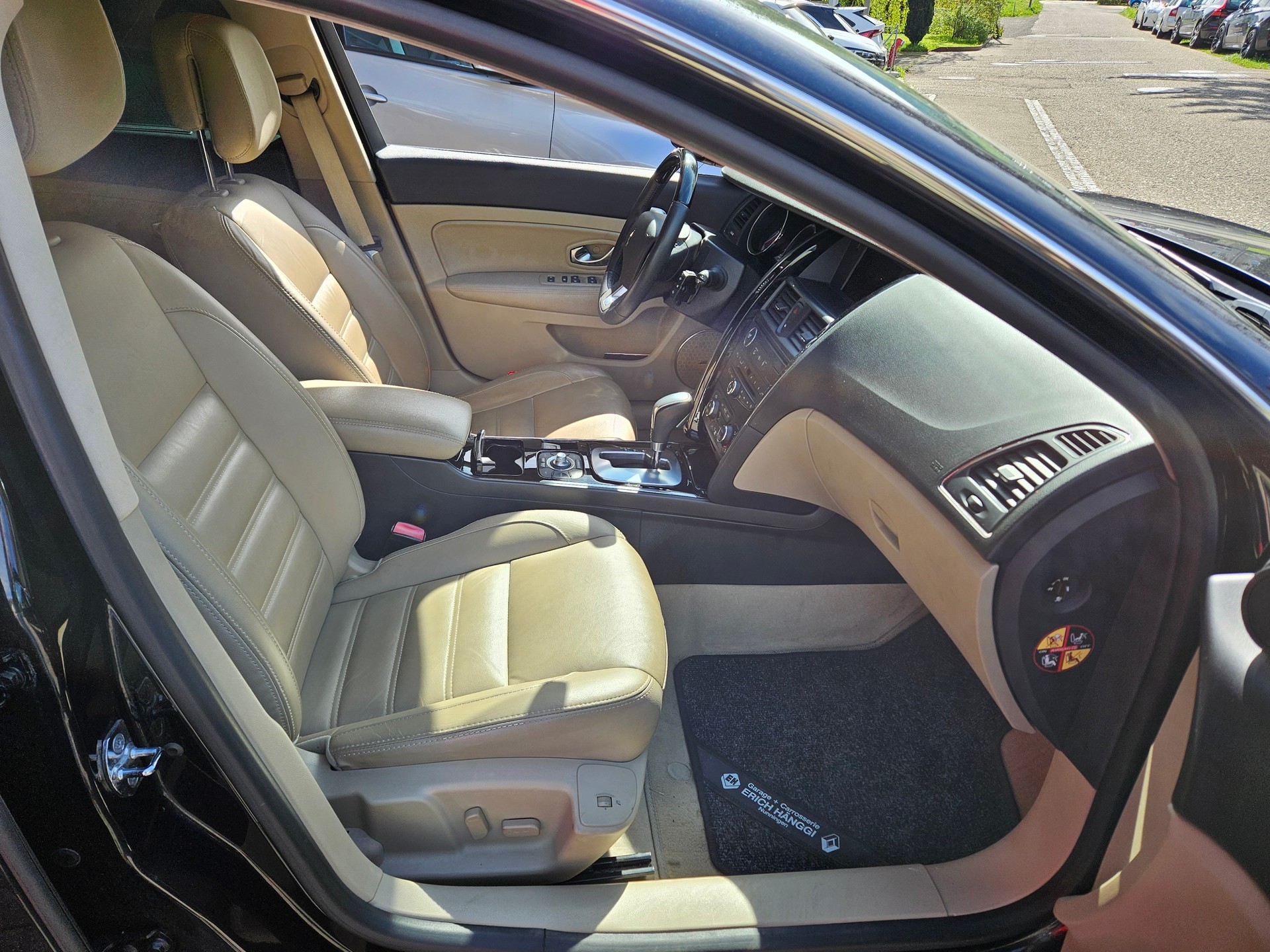 RENAULT Latitude 3.0 dCi Initiale active-shift-image-7