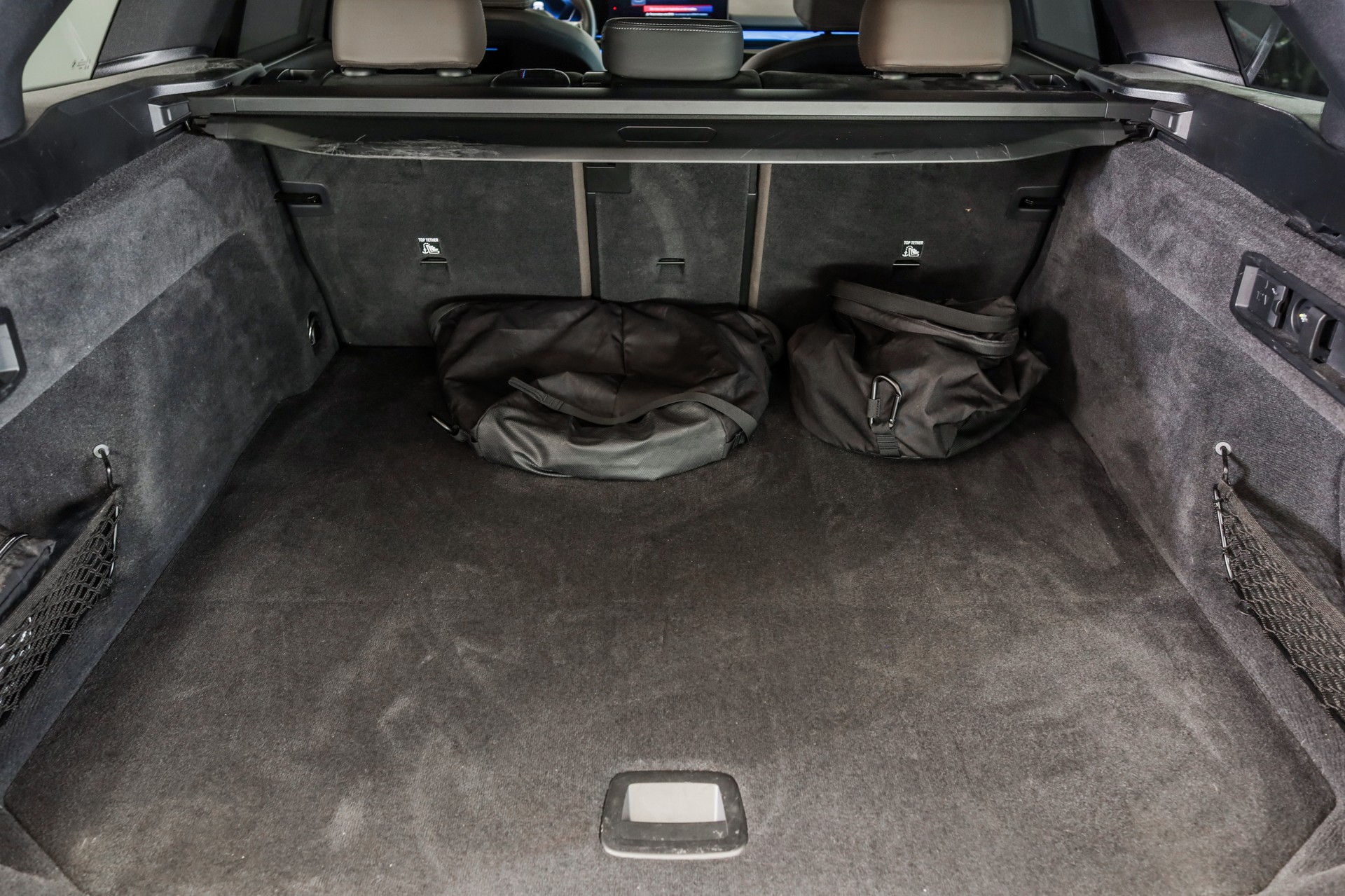 BMW i5 M60 Touring M Sport Pro-image-26