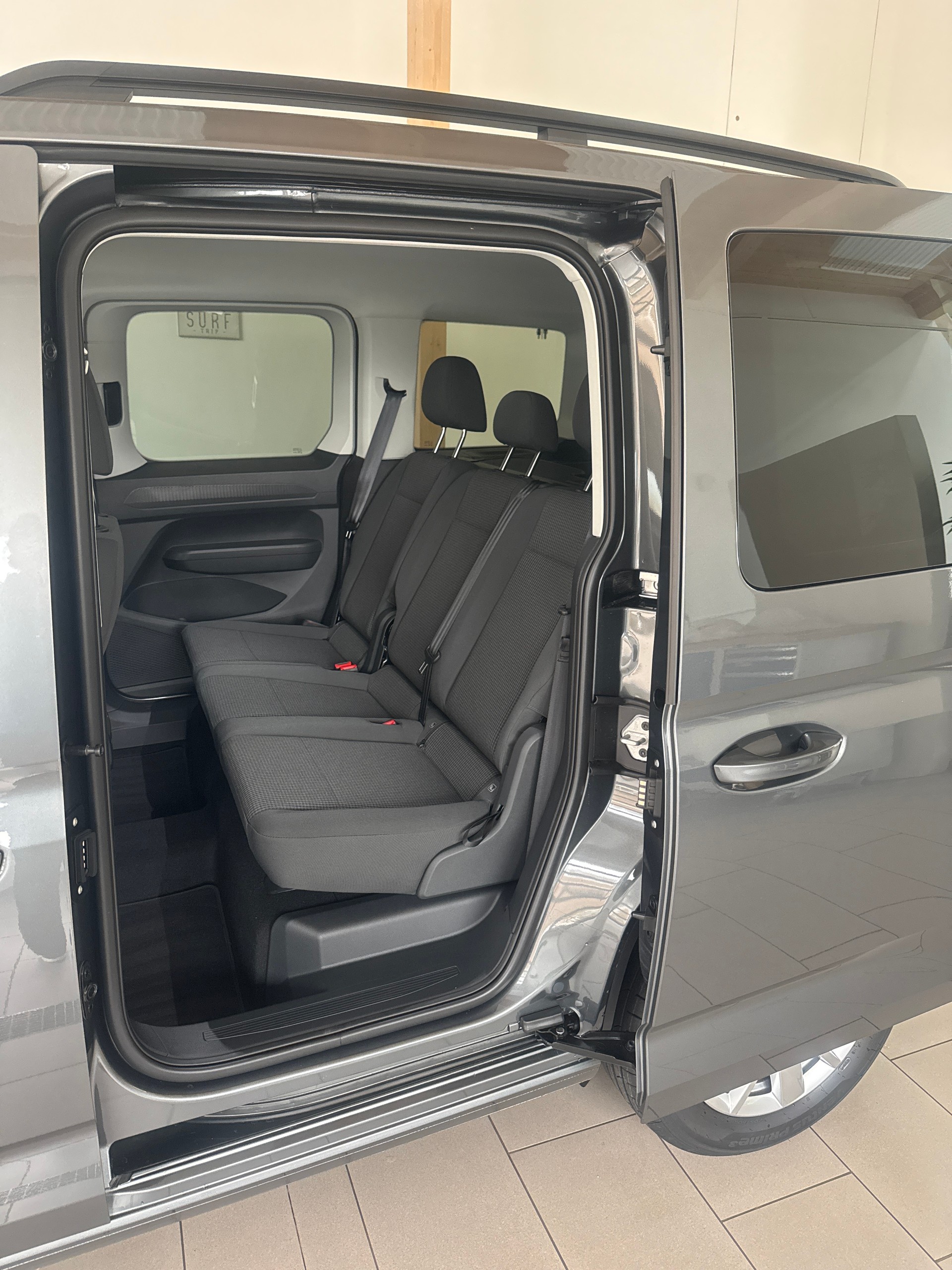 VW Caddy 2.0 TDI 122 Liberty 4motion-image-4