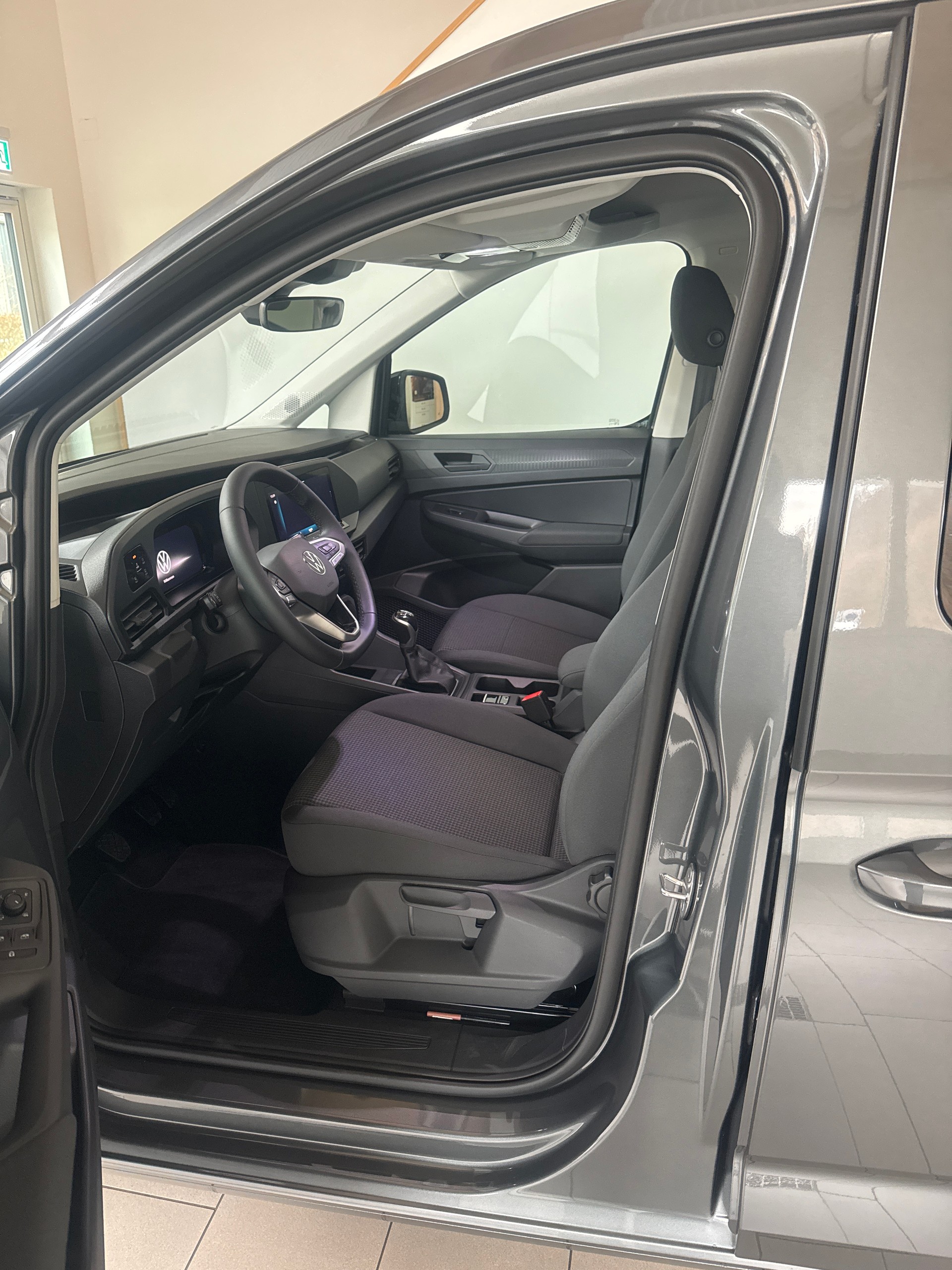 VW Caddy 2.0 TDI 122 Liberty 4motion-image-3
