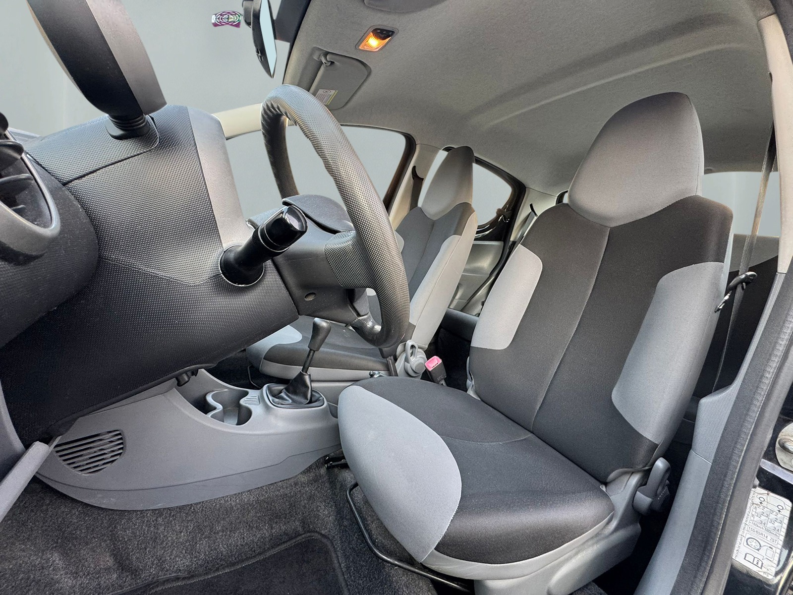 CITROEN C1 1.0i Essentiel (X)-image-8