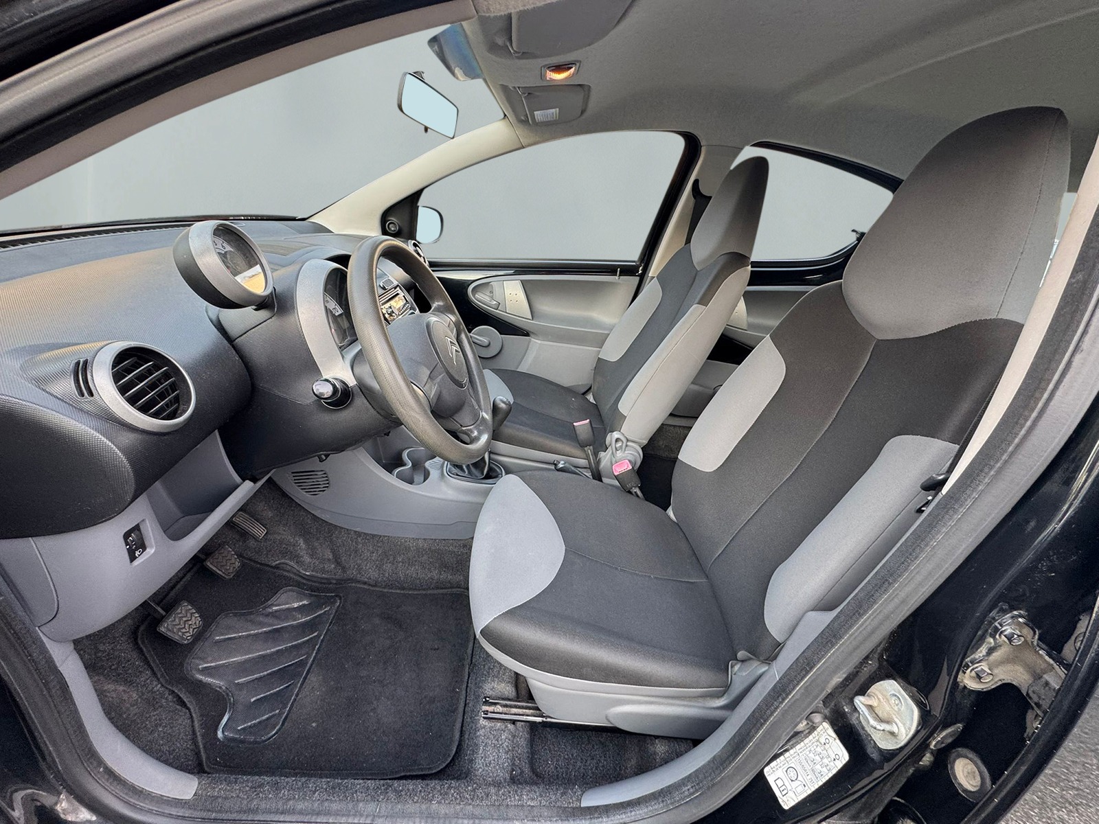 CITROEN C1 1.0i Essentiel (X)-image-10