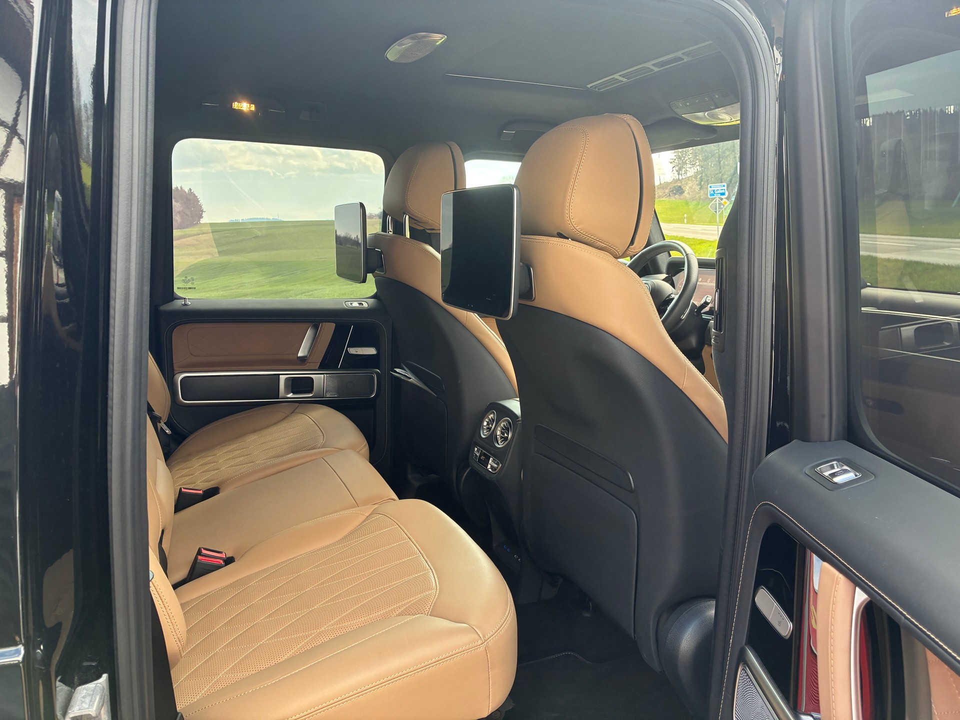MERCEDES-BENZ G 450d 9G-Tronic-image-7
