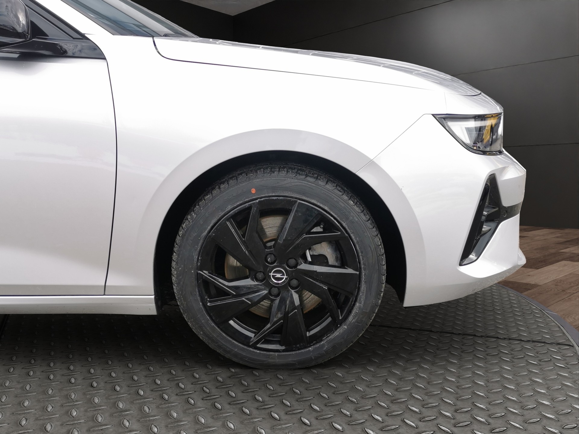 OPEL Astra 1.6 PHEV Turbo Swiss Plus A-image-3