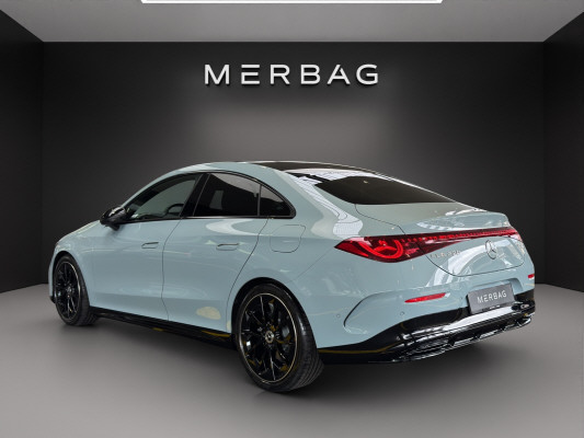MERCEDES-BENZ CLA 220 8G-DCT 4Matic-image-3