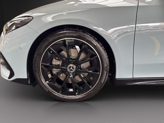MERCEDES-BENZ CLA 220 8G-DCT 4Matic-image-6