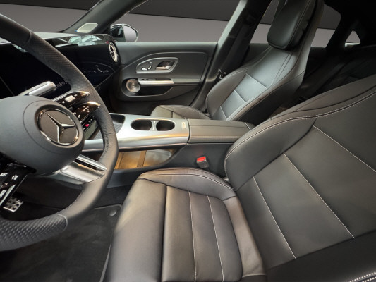 MERCEDES-BENZ CLA 220 8G-DCT 4Matic-image-8