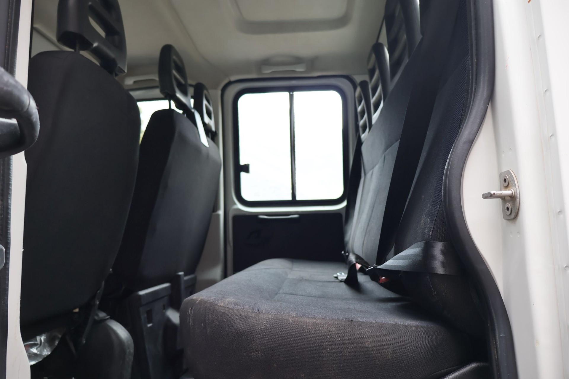 IVECO 35 S 16 D-image-7