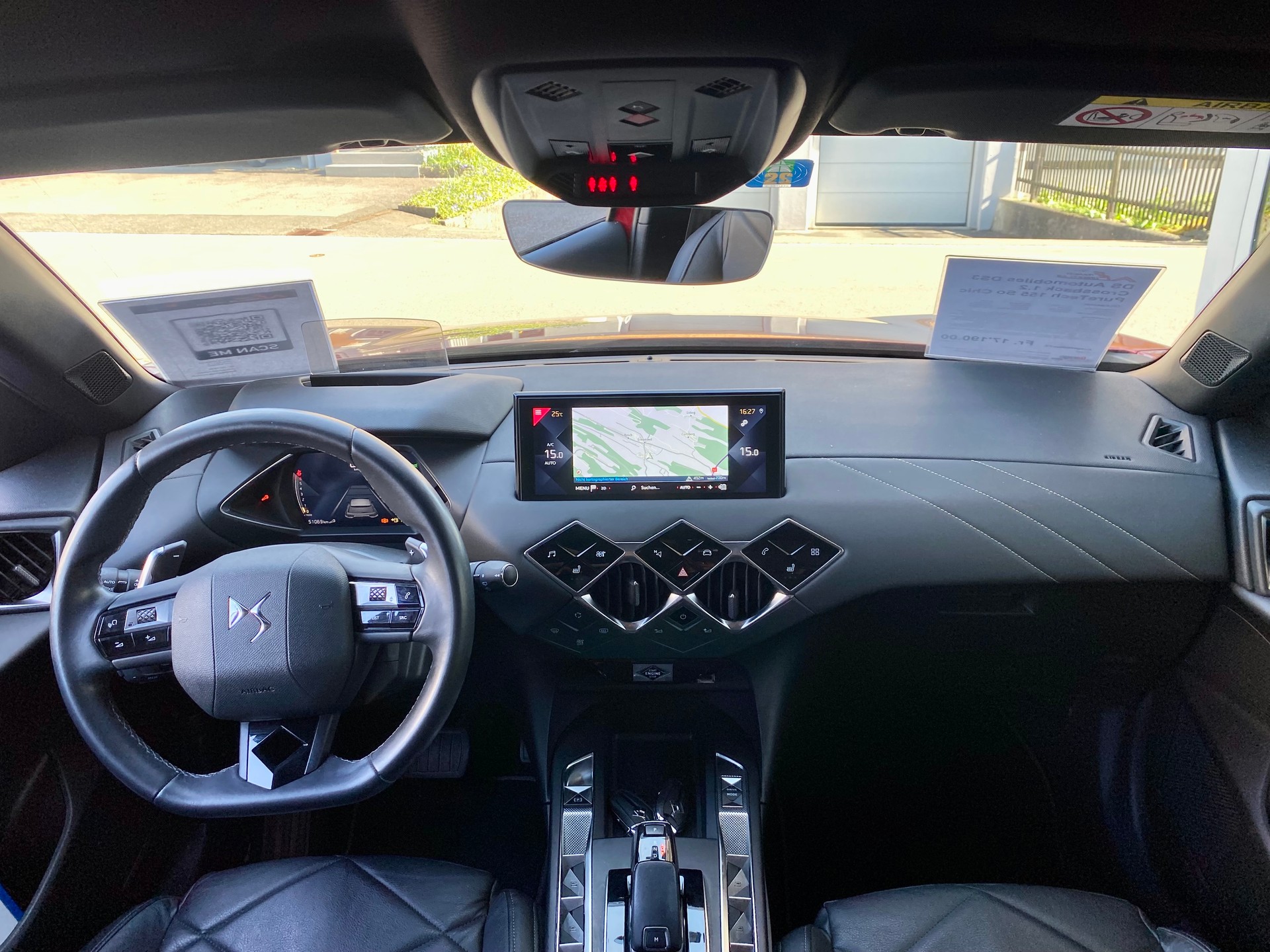 DS AUTOMOBILES DS 3 Crossback 1.2 PureTech SO Chic EAT8-image-4