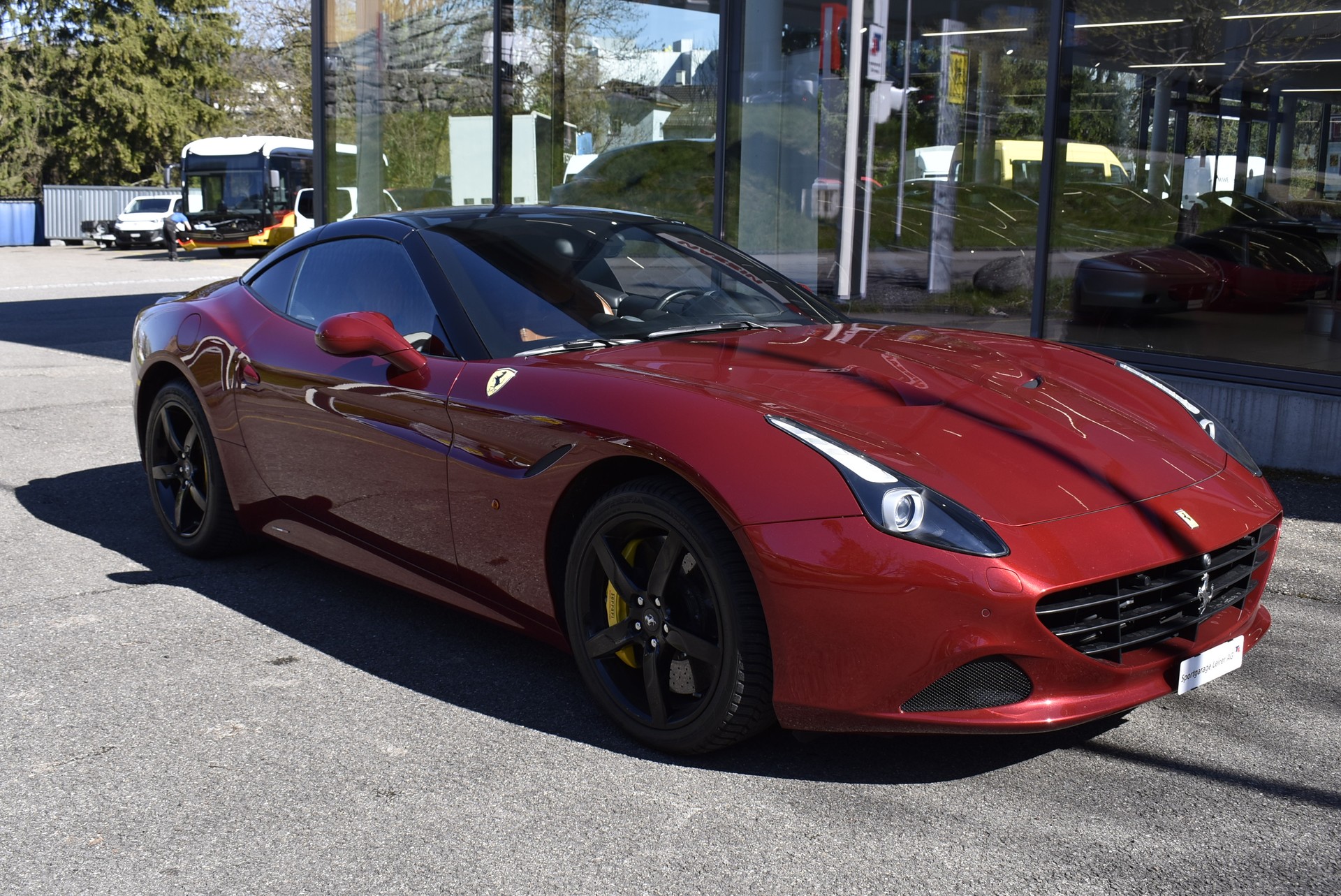 FERRARI California 3.9 V8 T-image-7