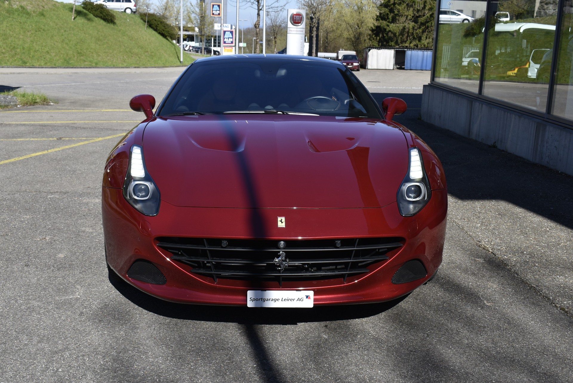 FERRARI California 3.9 V8 T-image-6
