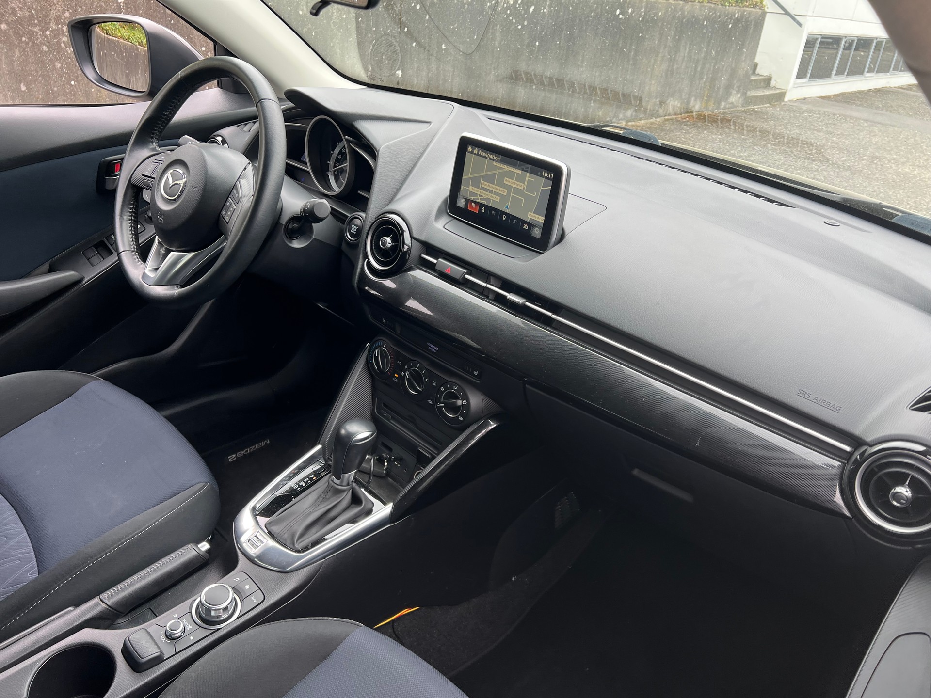 MAZDA 2 1.5i 16V Skyactiv-G Ambition Plus Drive-image-3