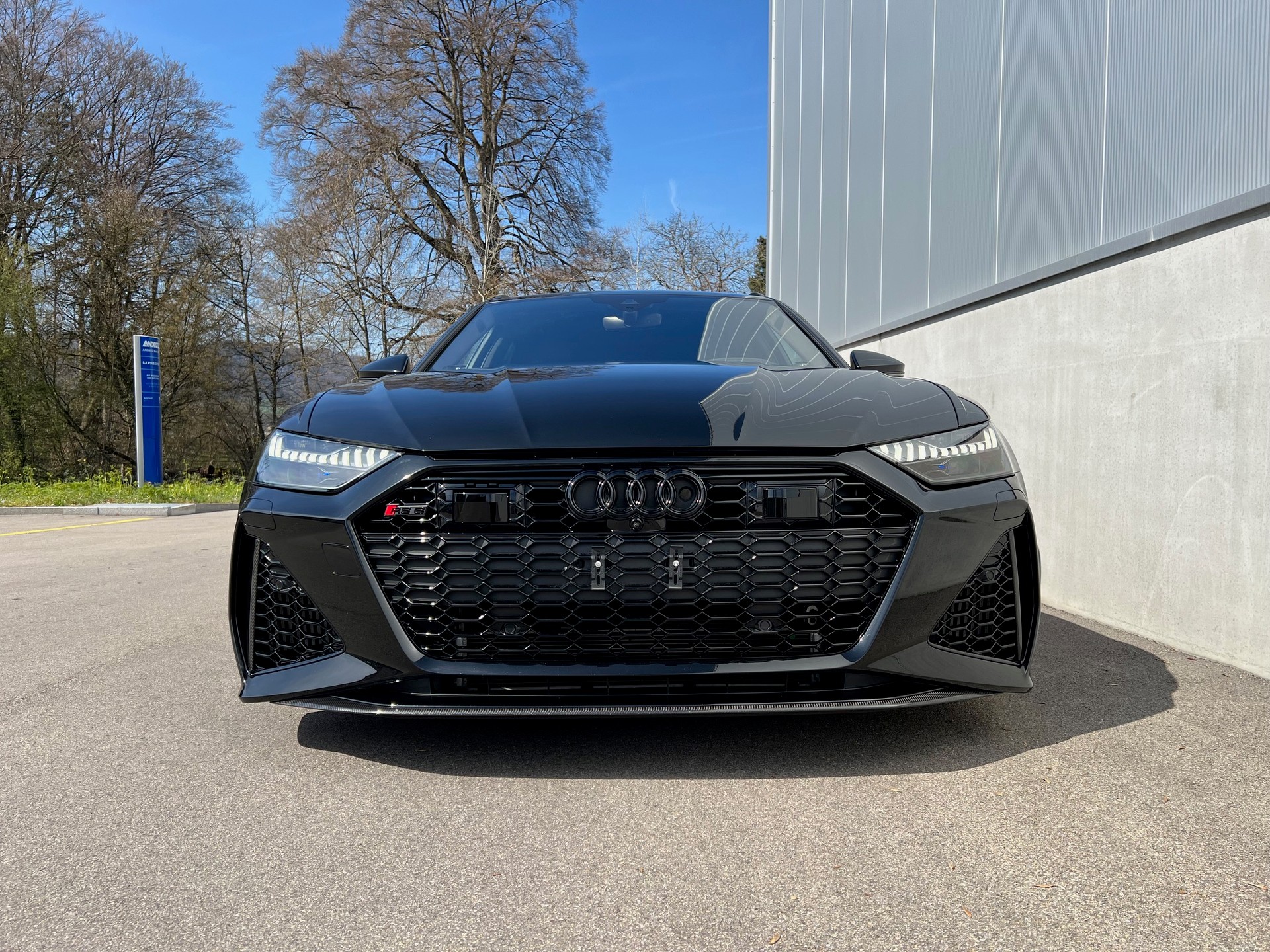 AUDI RS6 Avant 4.0 TFSI V8 quattro-image-4