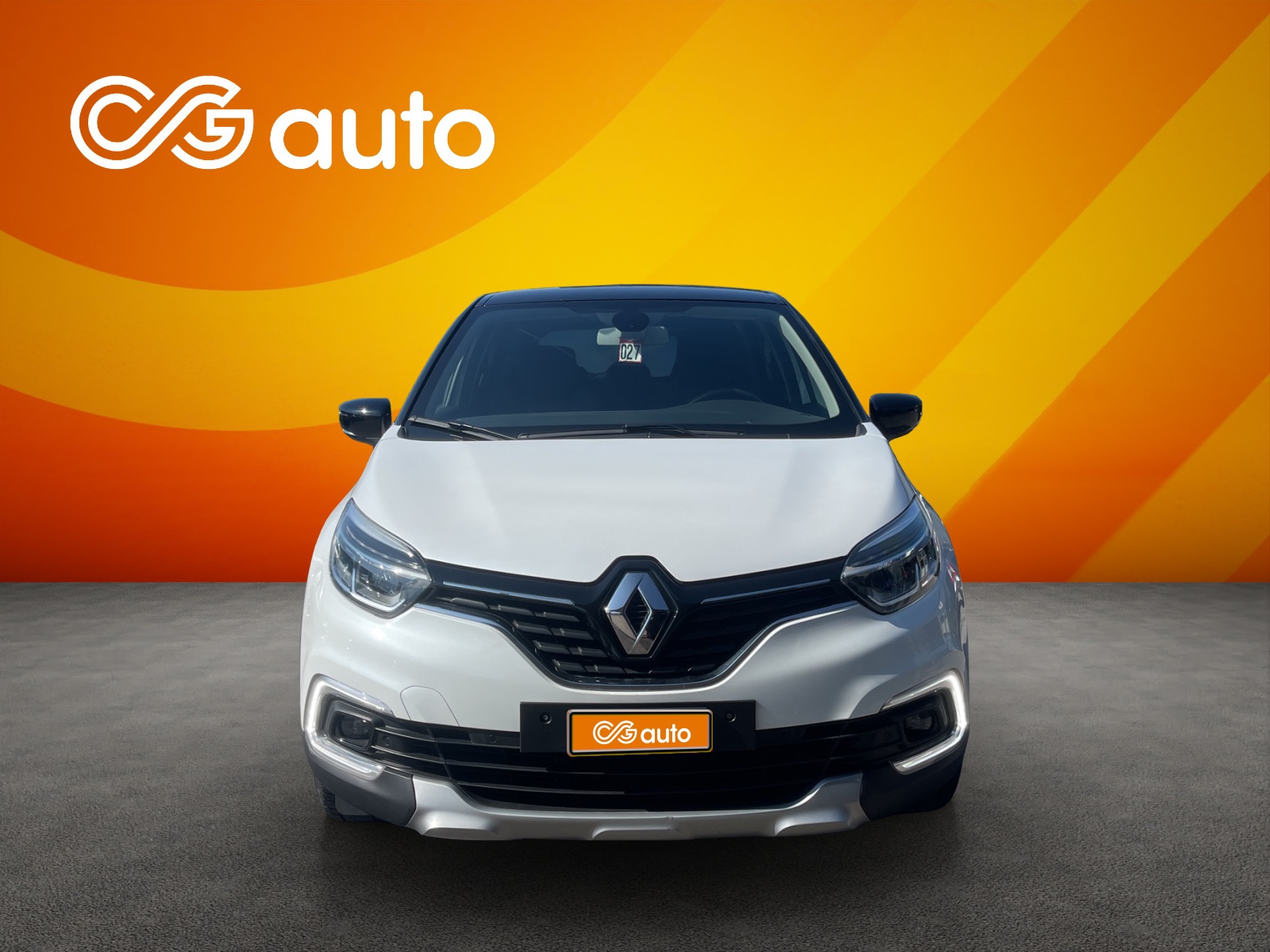 RENAULT Captur 1.2 T 16V 90th Anniversary EDC-showroom-element-2