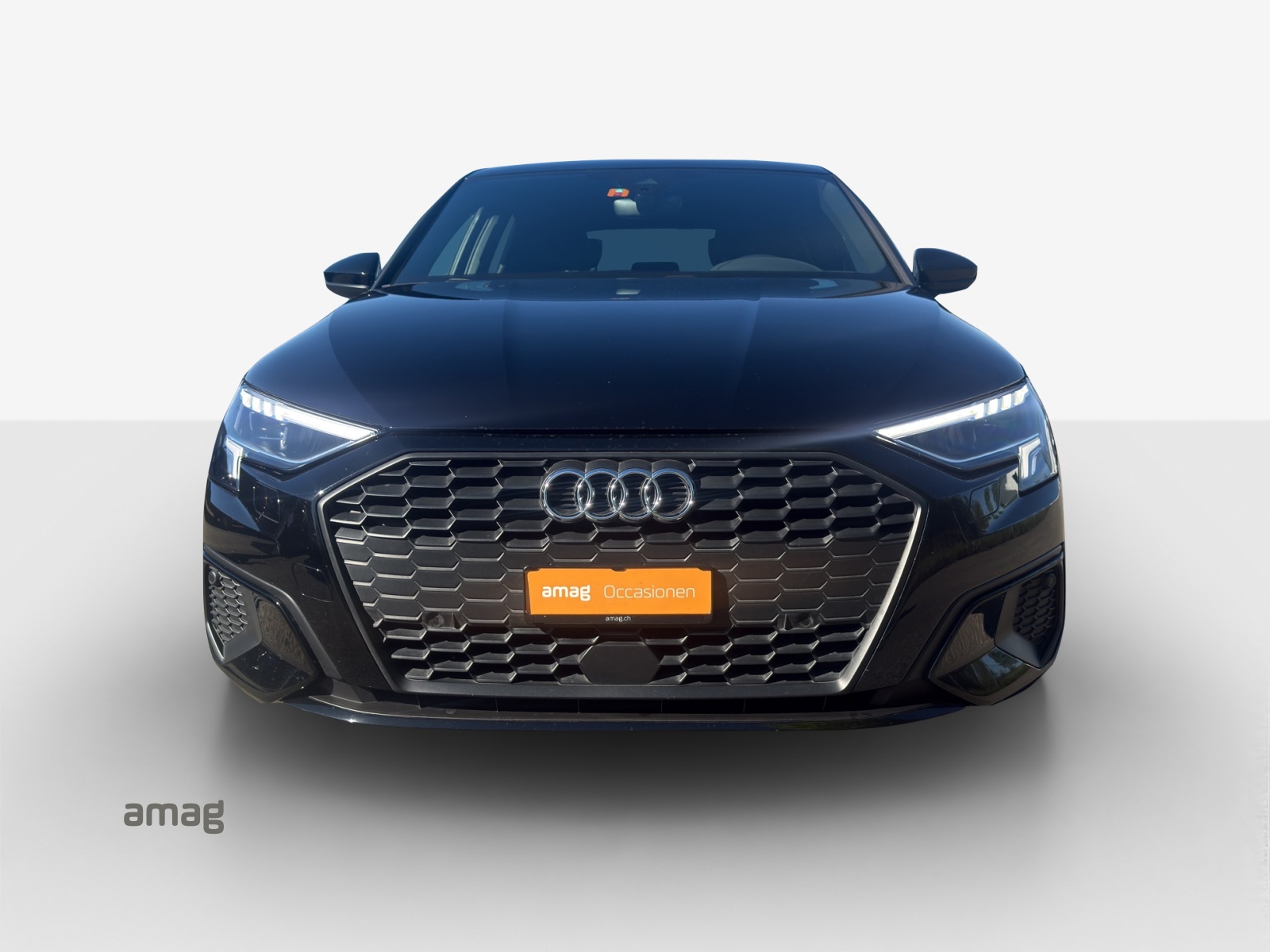 AUDI A3 Sportback 35 TFSI Attraction-image-6