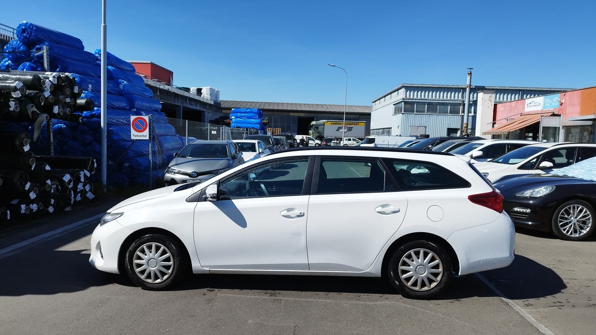 TOYOTA Auris Touring Sports 1.33 Terra-image-4