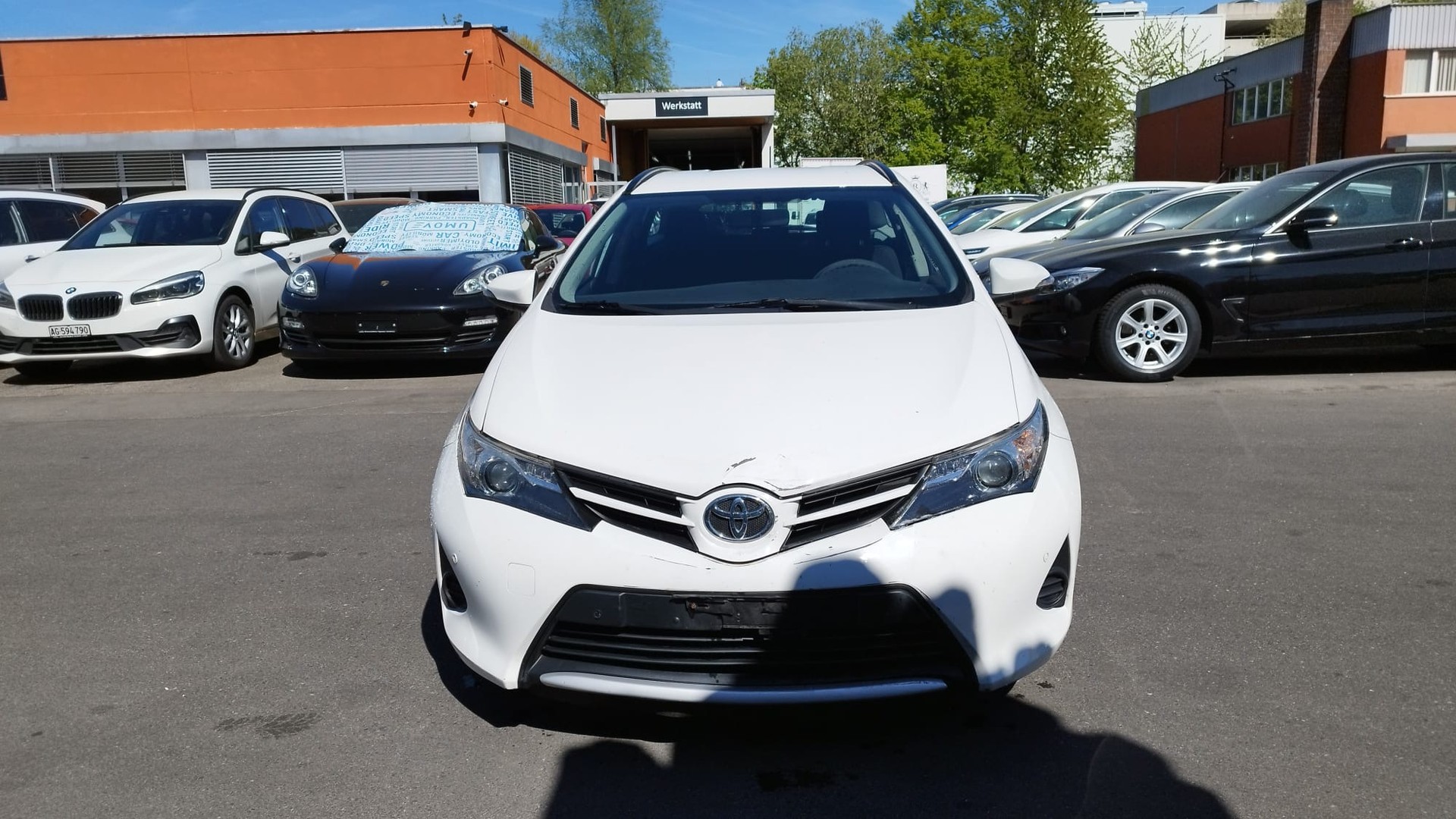 TOYOTA Auris Touring Sports 1.33 Terra-image-6