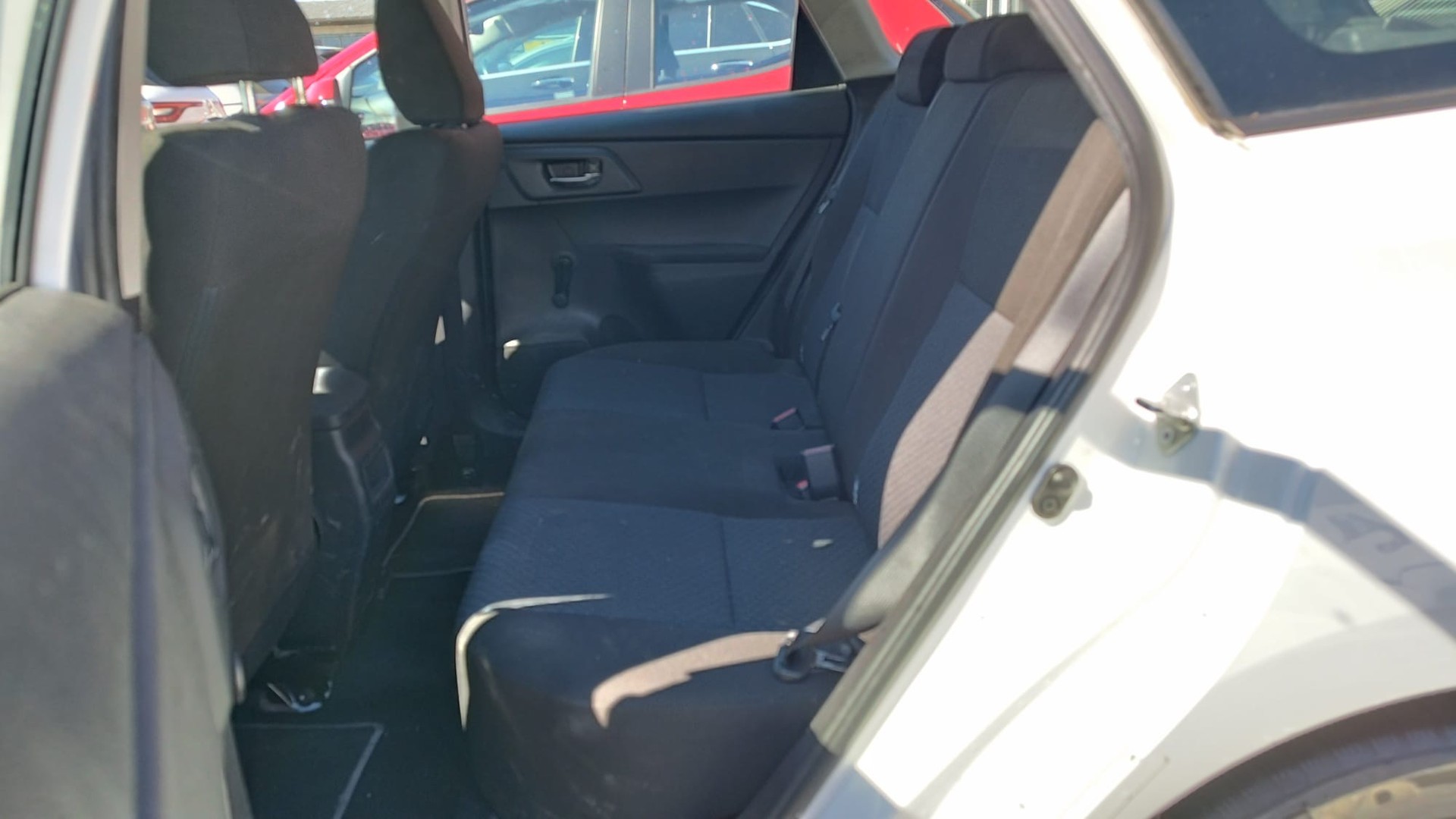 TOYOTA Auris Touring Sports 1.33 Terra-image-8