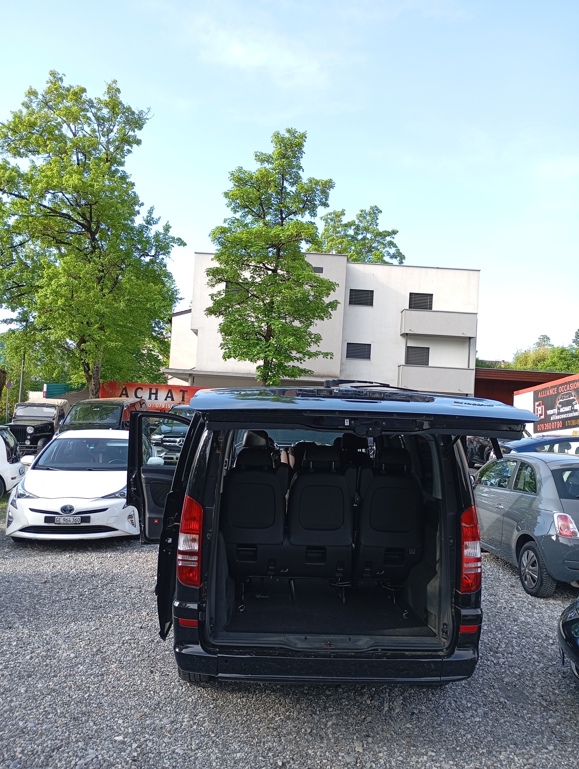 MERCEDES-BENZ Viano 2.2 CDI Blue Eff. Ambiente Ed. L 4Matic A-image-7
