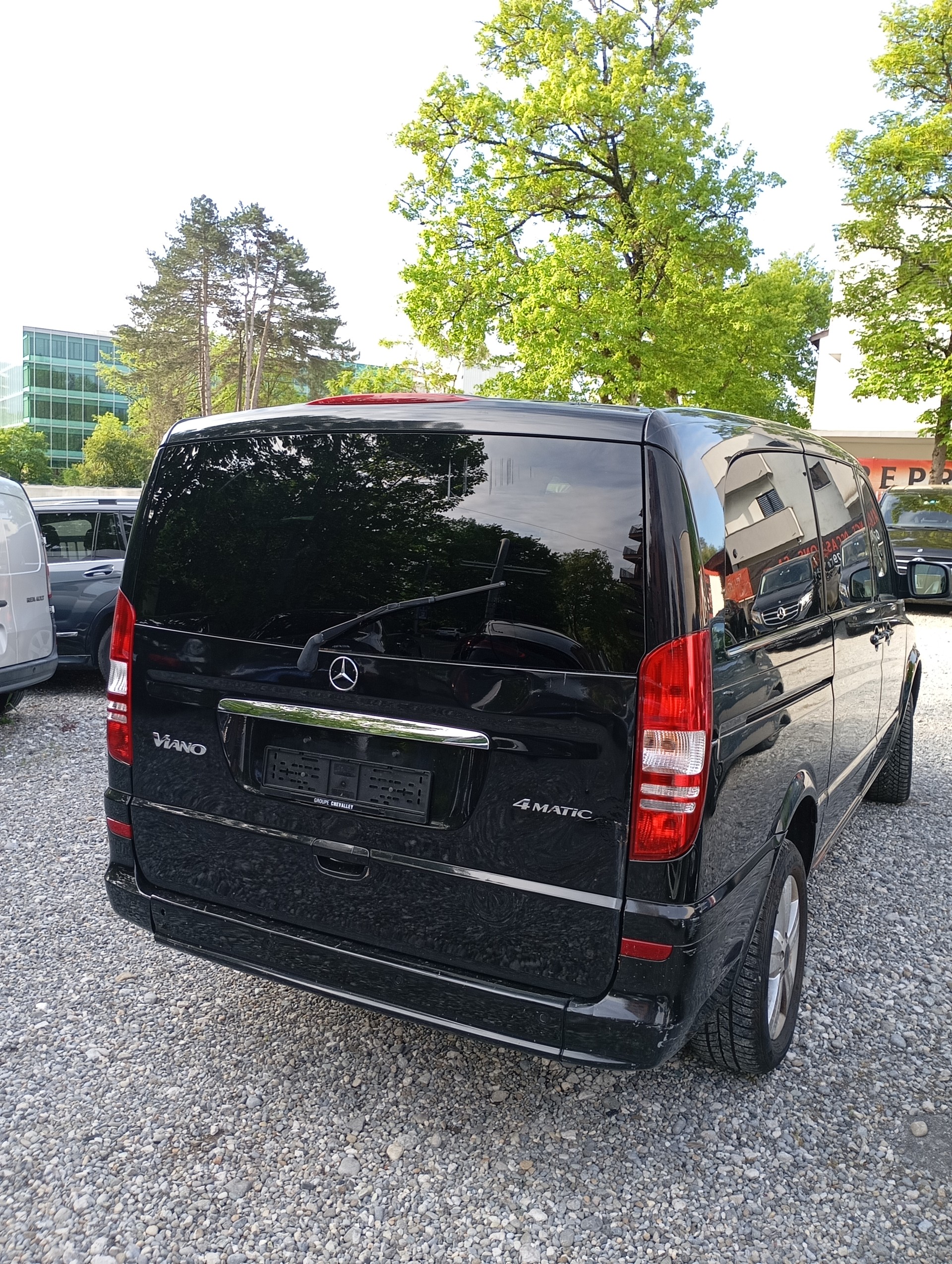 MERCEDES-BENZ Viano 2.2 CDI Blue Eff. Ambiente Ed. L 4Matic A-image-4