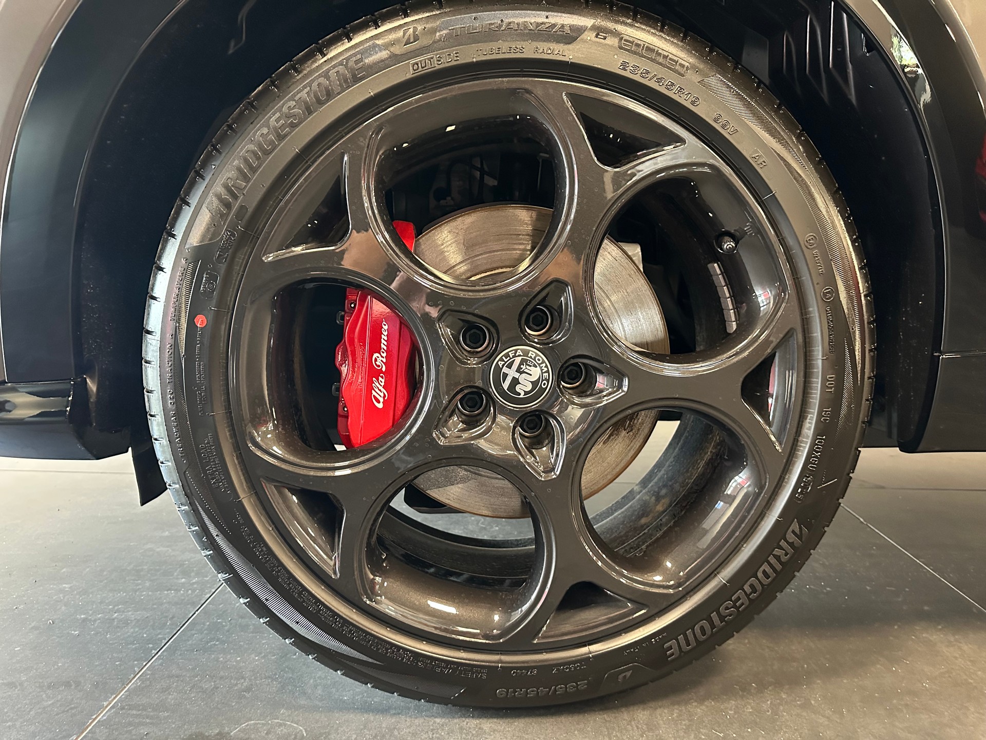 ALFA ROMEO Tonale 1.5 Hybrid Veloce-image-17