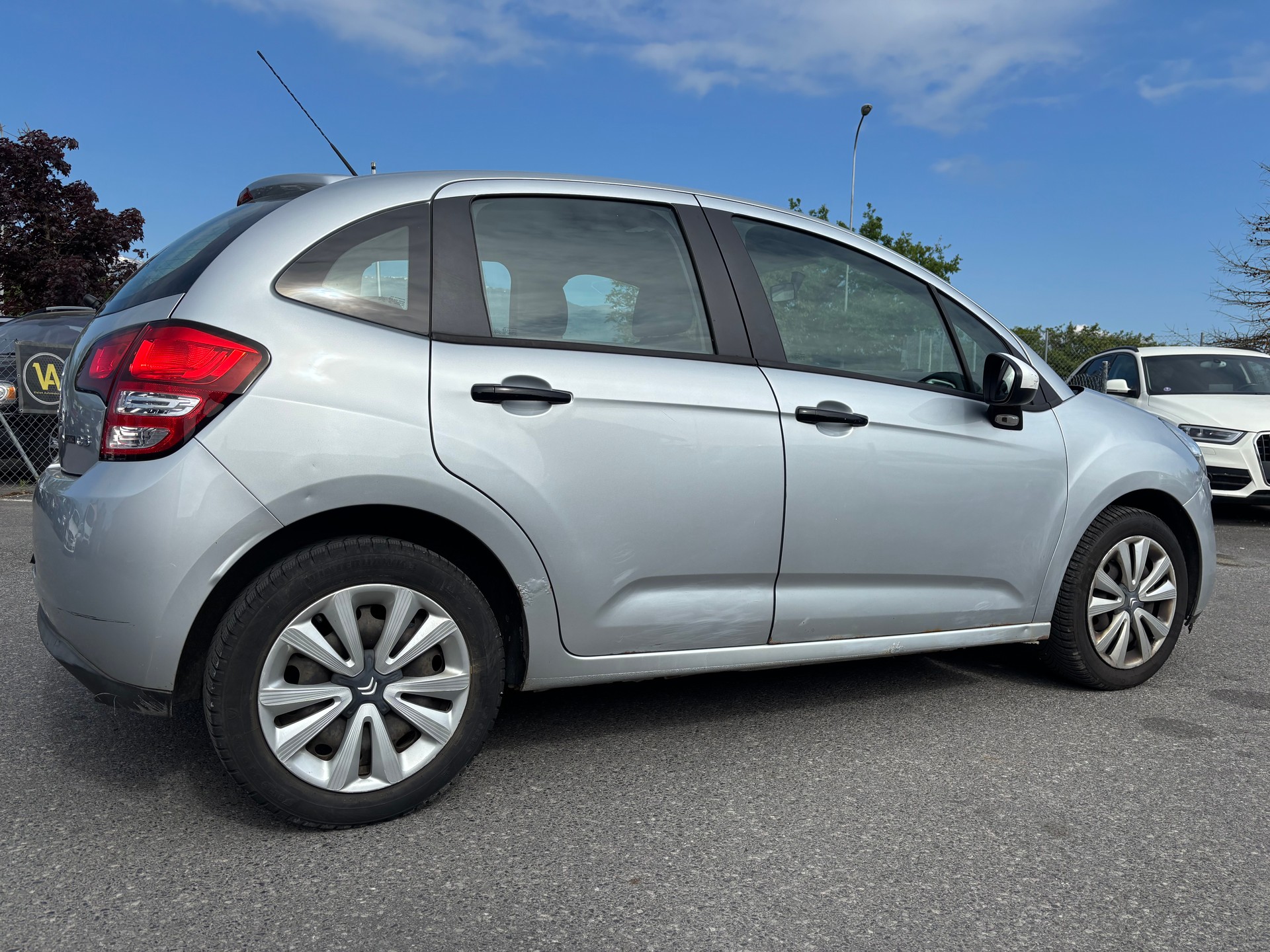 CITROEN C3 1.4i Tonic-image-3