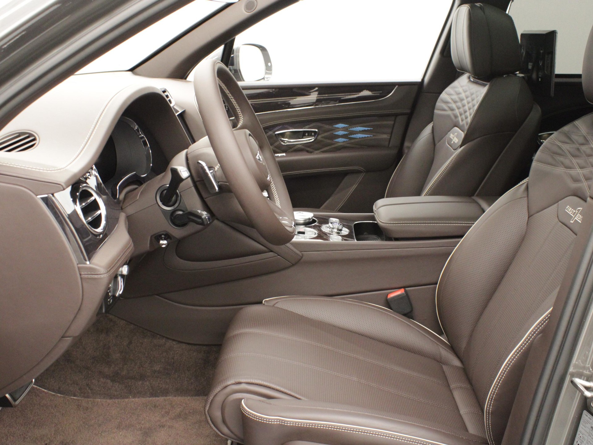 BENTLEY Bentayga 4.0 V8 Azure-image-11