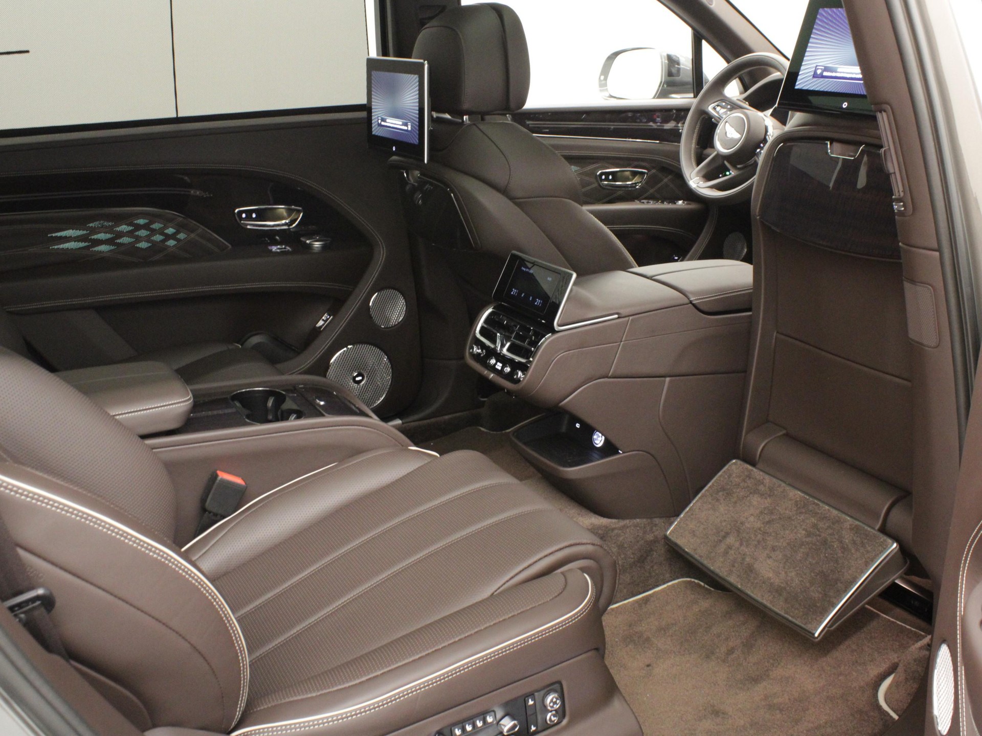 BENTLEY Bentayga 4.0 V8 Azure-image-21