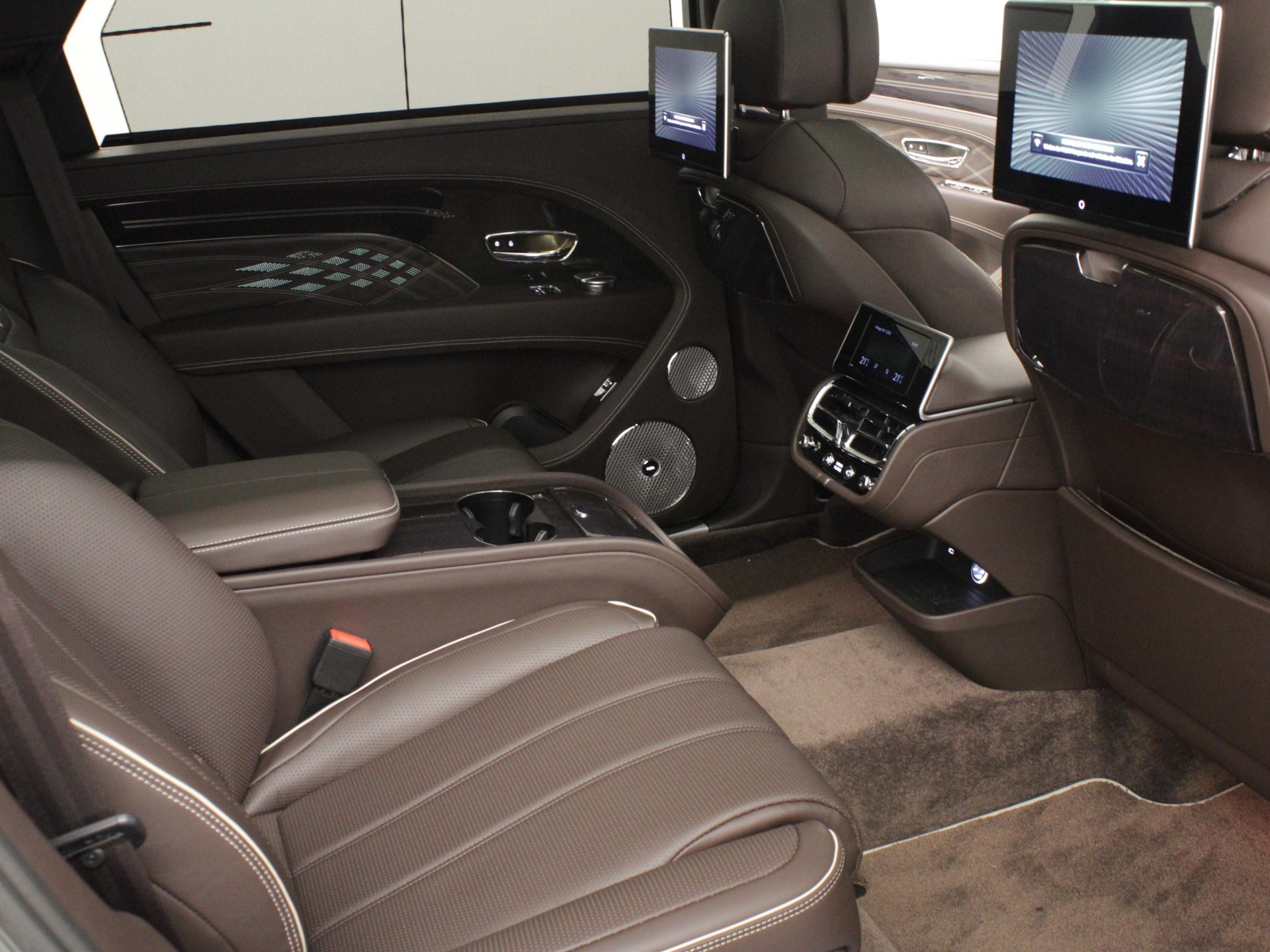 BENTLEY Bentayga 4.0 V8 Azure-image-20