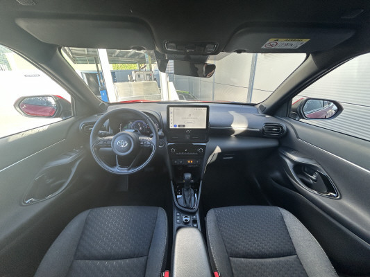 TOYOTA Yaris Cross 1.5 Trend AWD-image-5