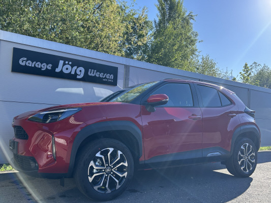 TOYOTA Yaris Cross 1.5 Trend AWD