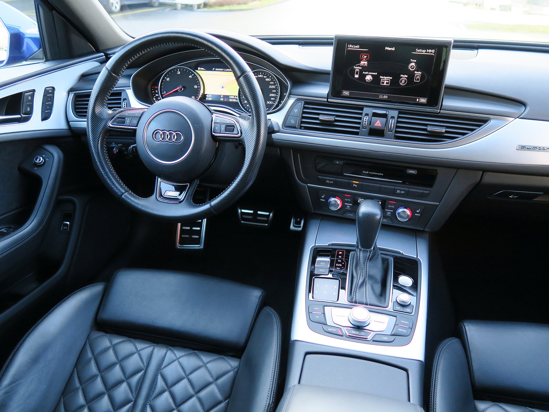 AUDI A6 Avant 3.0 BiTDI V6 quattro Competition Tiptronic-image-29