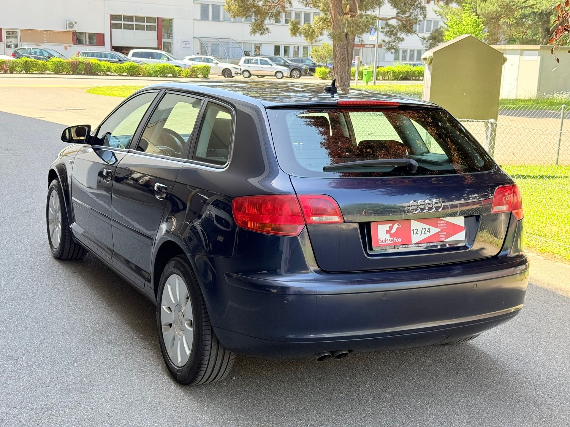 AUDI A3 Sportback 2.0 TDI Ambiente-image-4