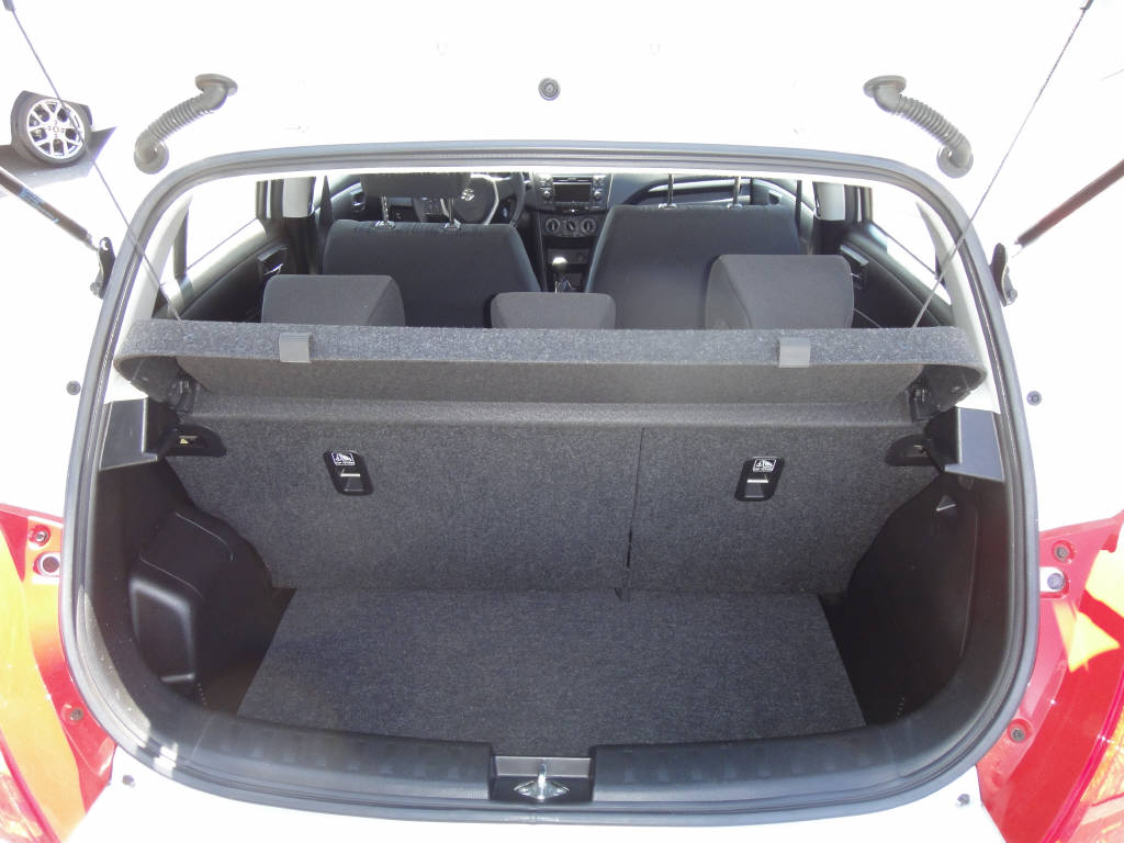 SUZUKI Swift 1.2 4x4-image-6