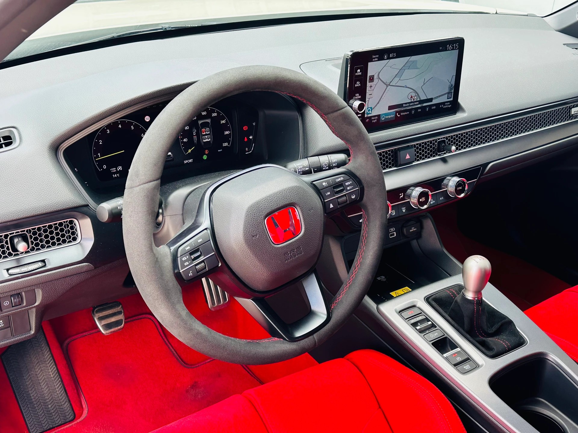 HONDA Civic 2.0 i-VTEC Type R Sport Line-image-16