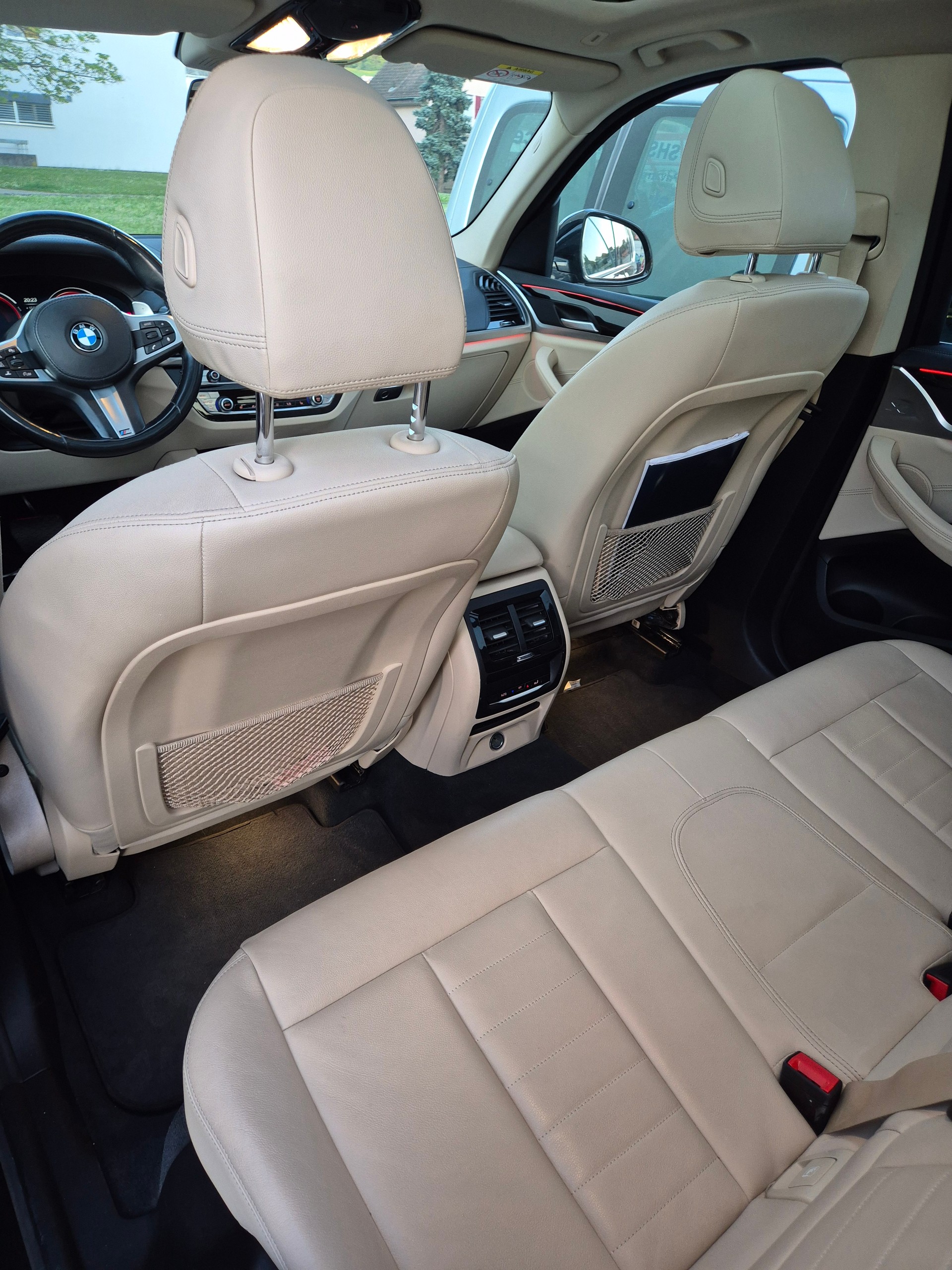 BMW 20d xDrive paddles-image-5