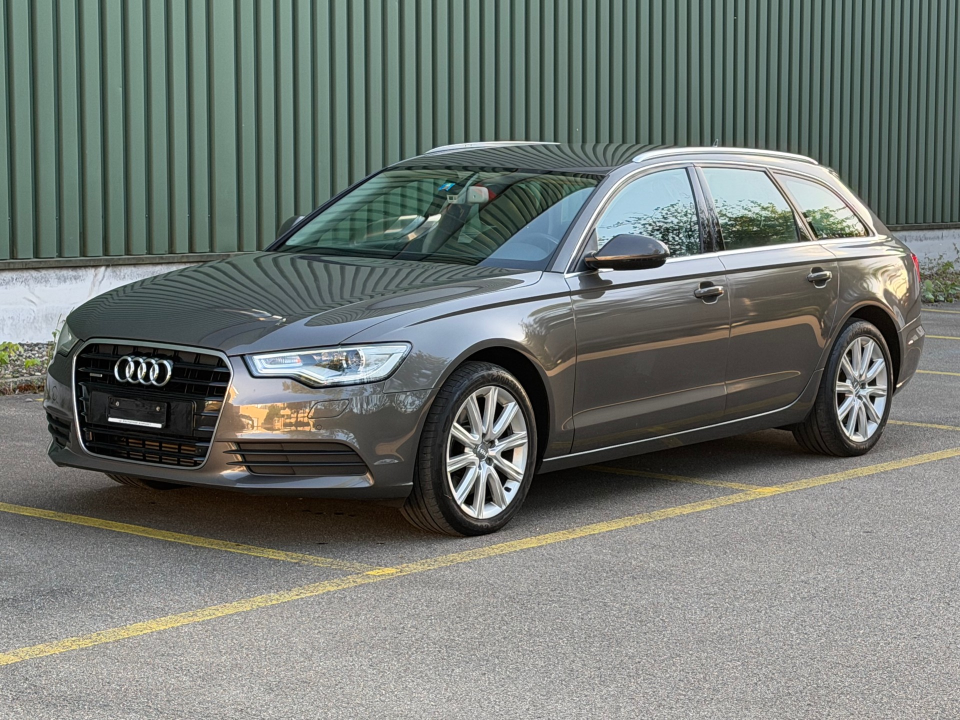 AUDI A6 Avant 3.0 TDI V6 quattro S-tronic