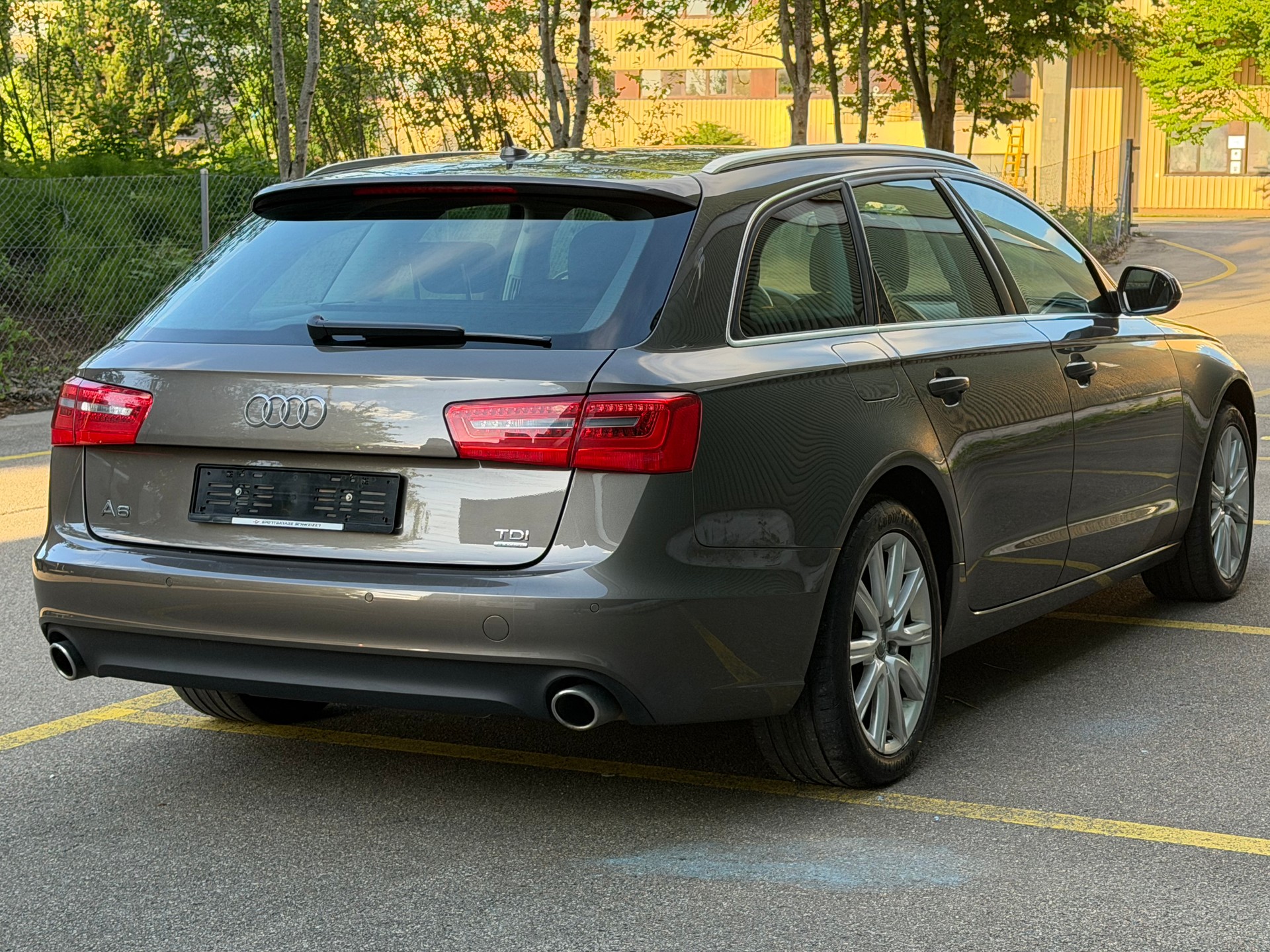 AUDI A6 Avant 3.0 TDI V6 quattro S-tronic-image-4