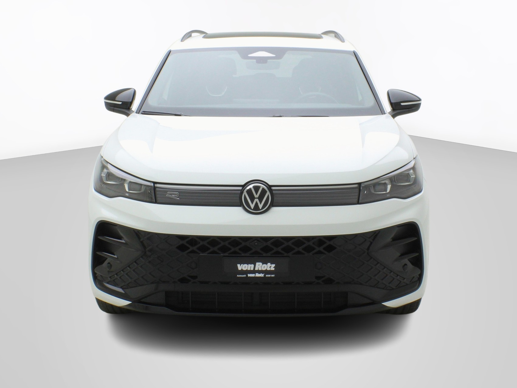 VW Tiguan 2.0 TSI DSG R-Line Black Style 4Motion (2025)-image-5