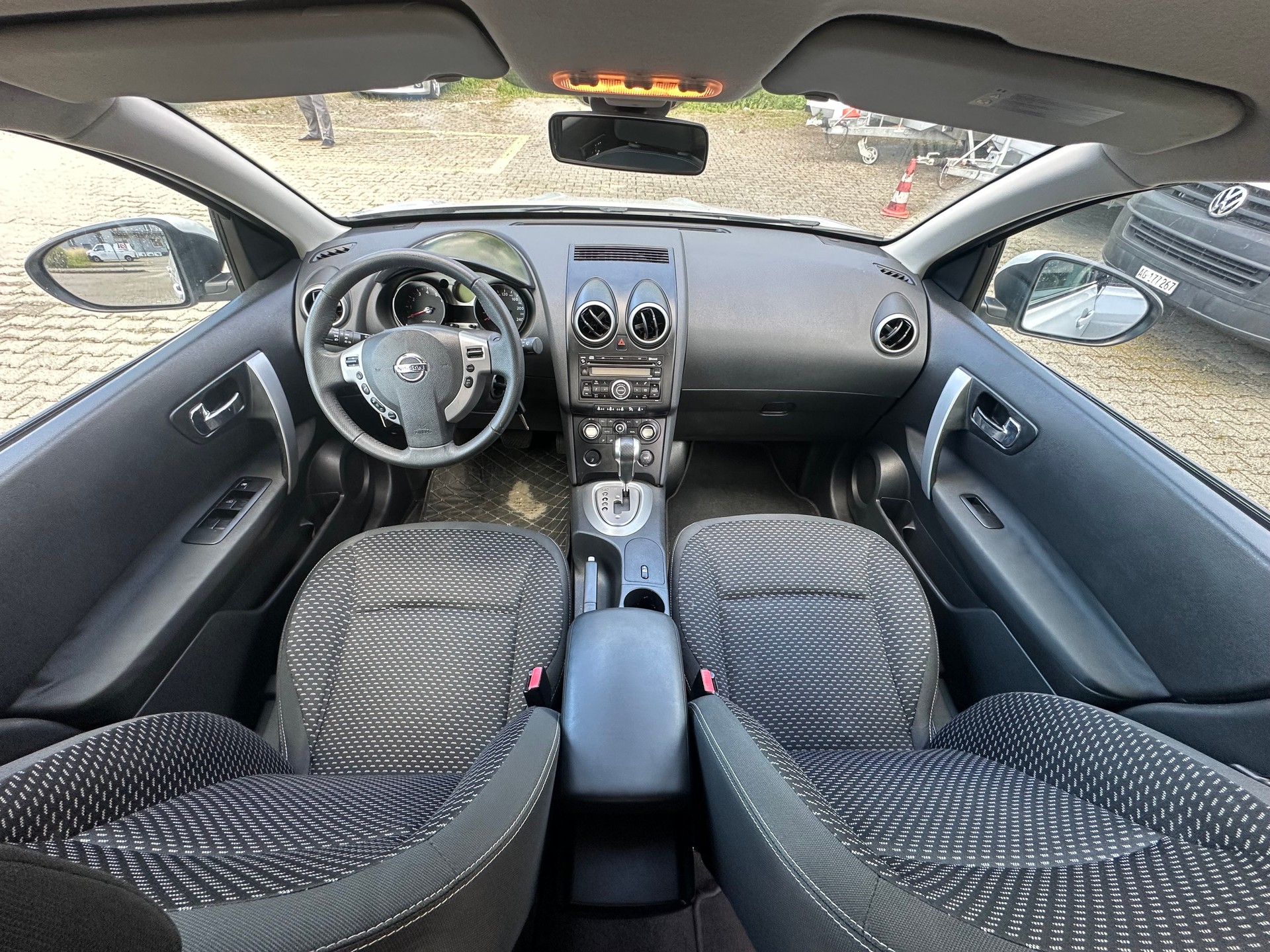 NISSAN Qashqai 2.0 tekna XTronic CVT-image-8