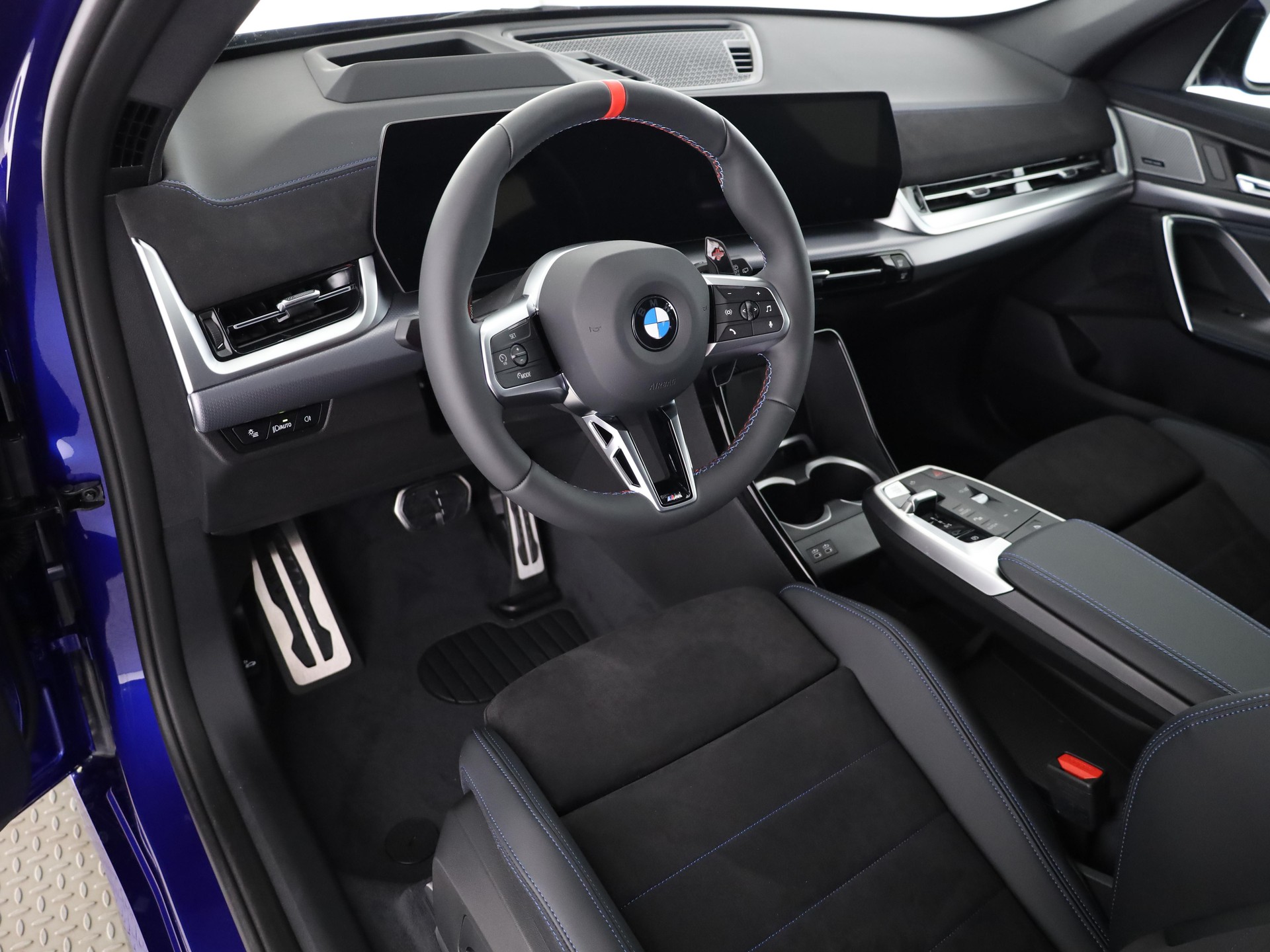 BMW X1 M35i-image-10